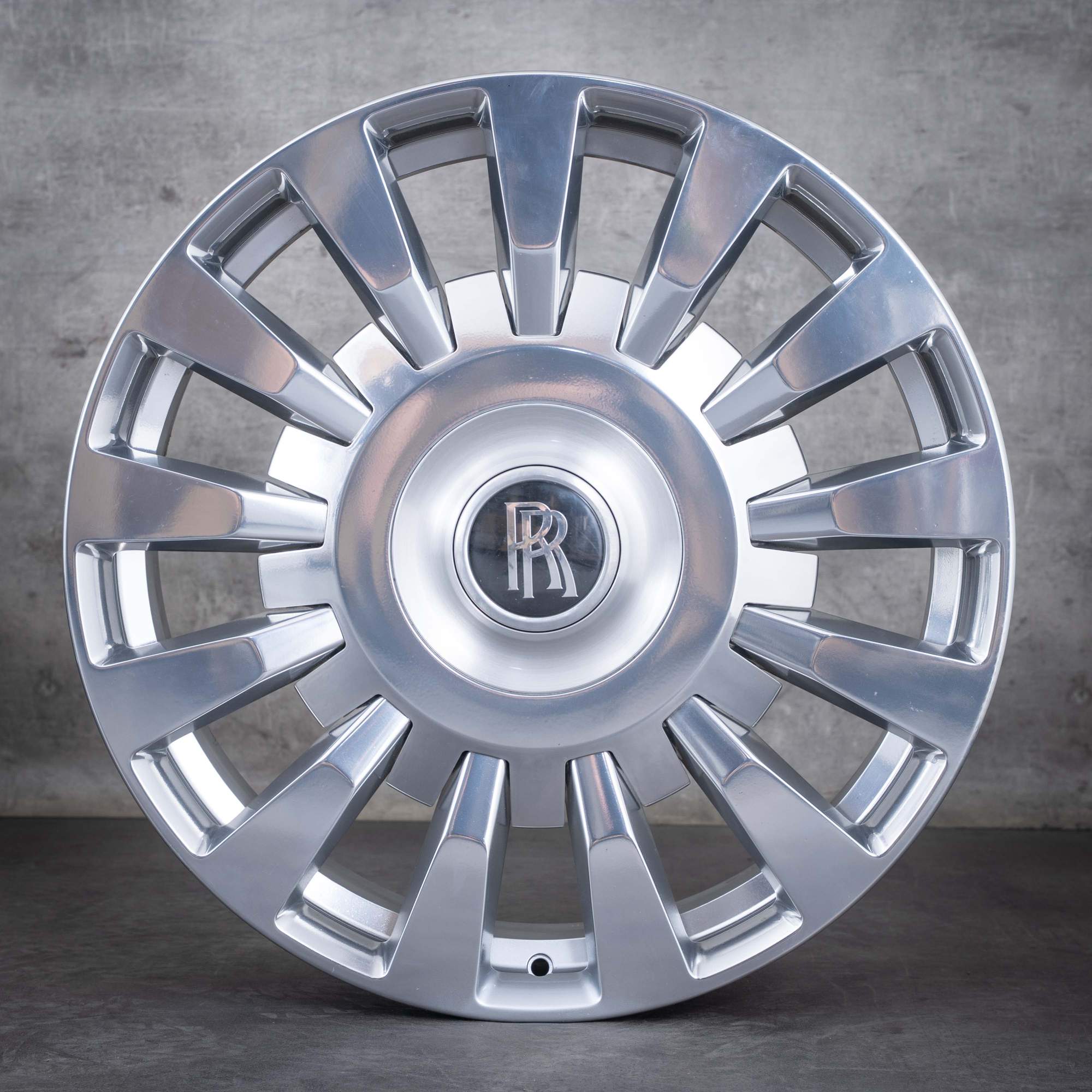 Alkuperäiset Rolls-Royce Phantom 8 vanteet 22 tuuman Styling 7-Spoke 679 6883747 6883748 kromi kiiltävä