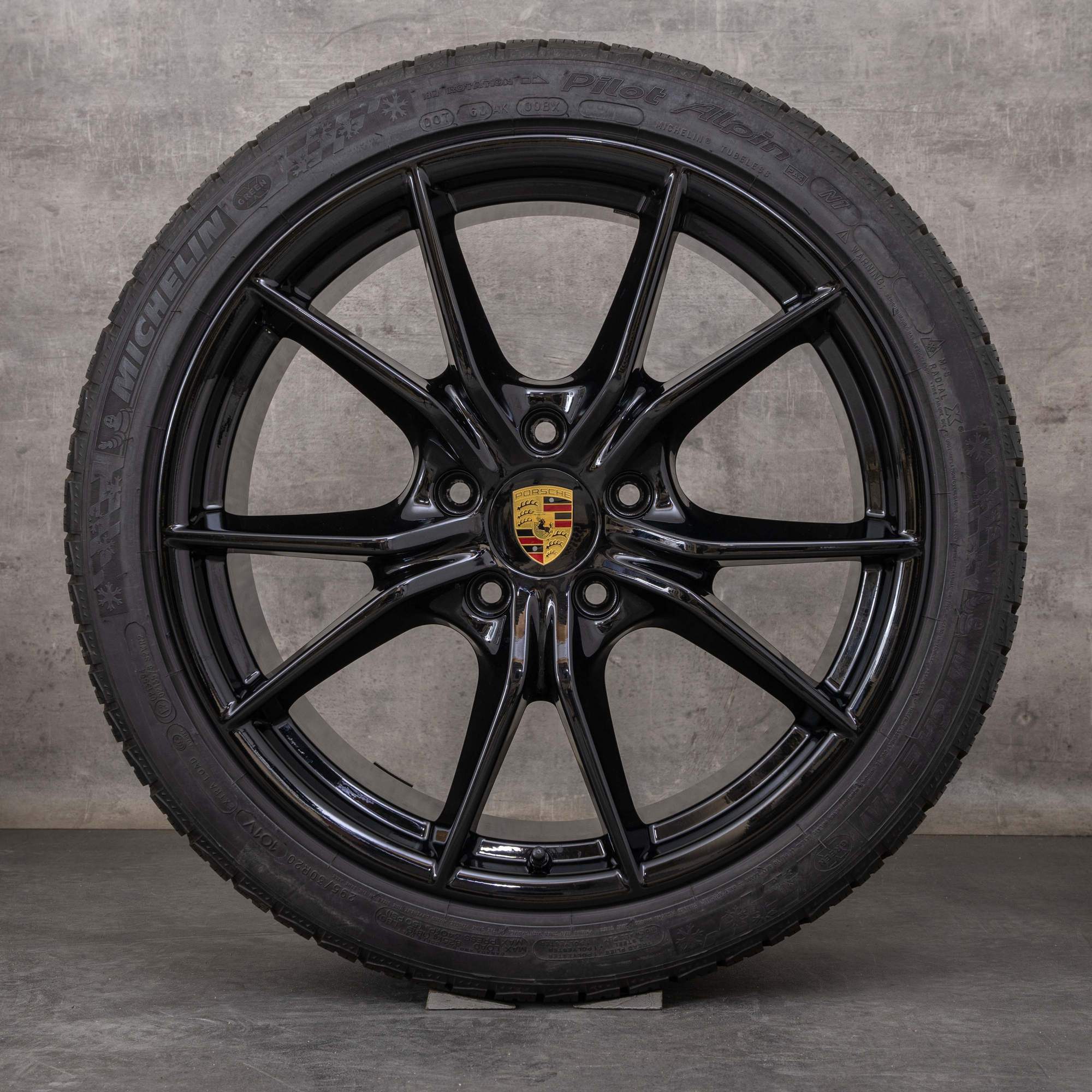 Alkuperäiset Porsche 911 talvirenkaat 20 tuuman 991 II vanteet 99136271000 99136276002 musta kiiltävästi