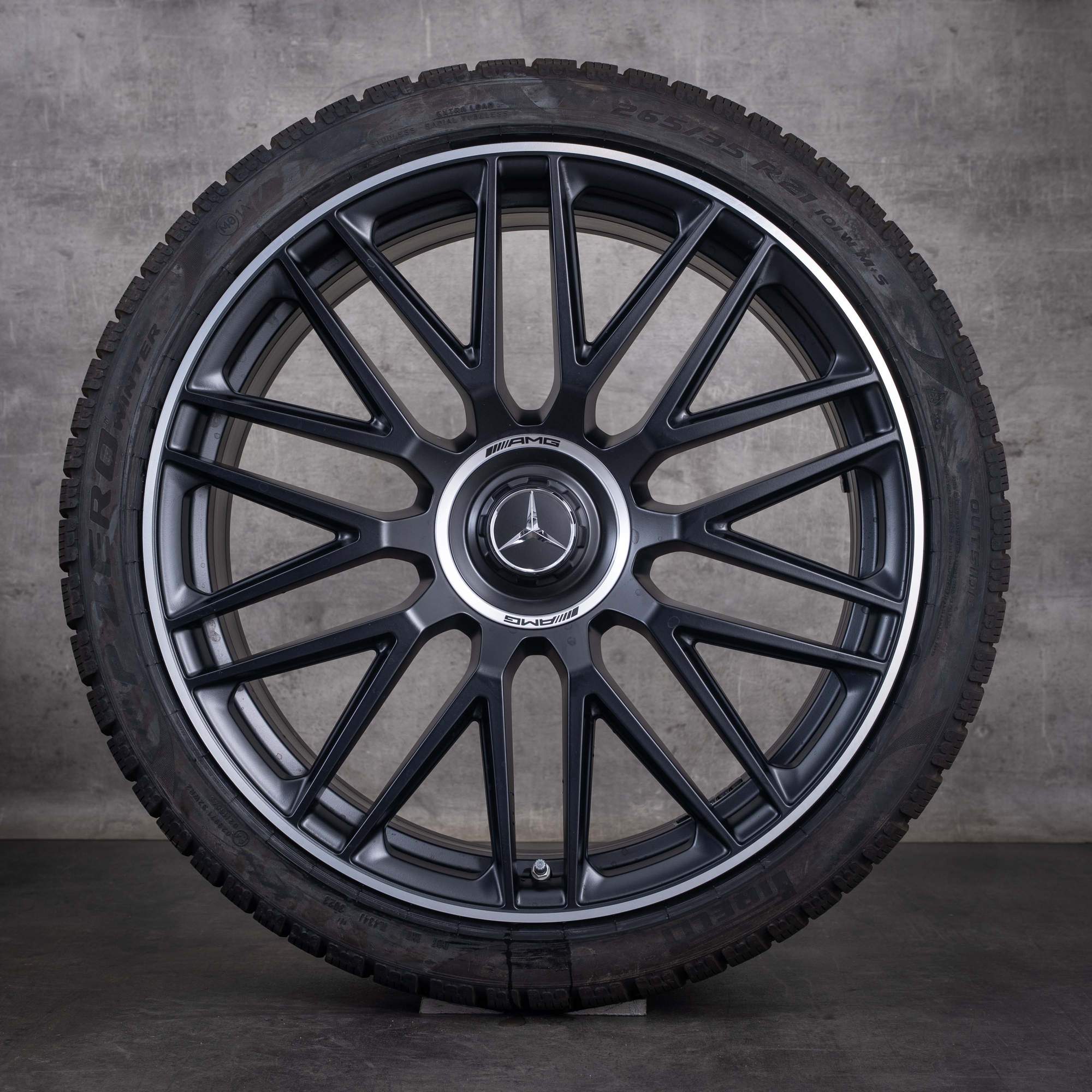 Ruedas de invierno originales Mercedes-Benz SL 43 55 63 AMG de 21 pulgadas R232 4MATIC+ con referencia A2324012900 A2324013000 en negro mate con borde diamantado