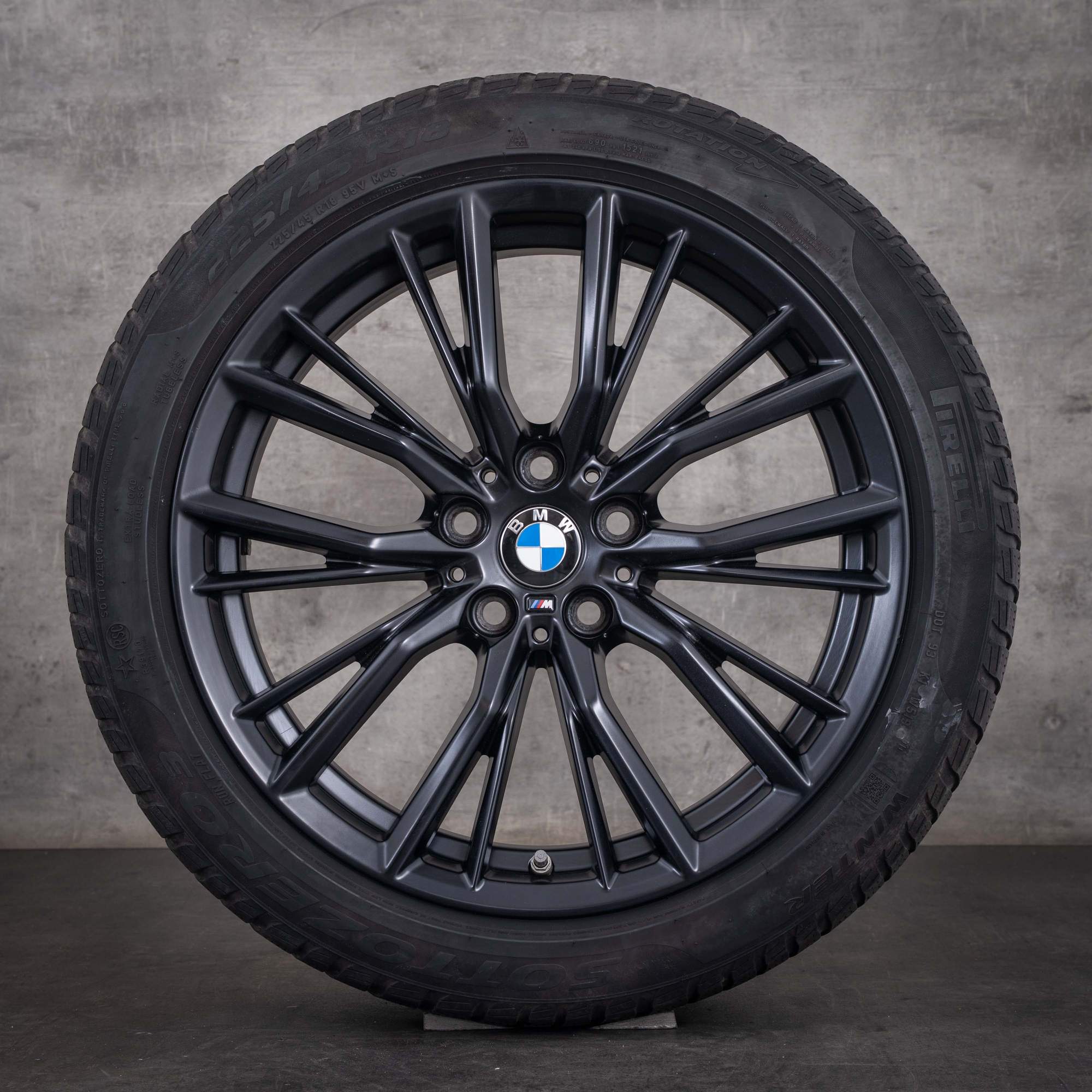 Original BMW 2er 3er 4er Winterräder 18 Zoll G42 G20 G21 G22 G23 Felgen Styling 796 M 6885305 6885306 jet black matt