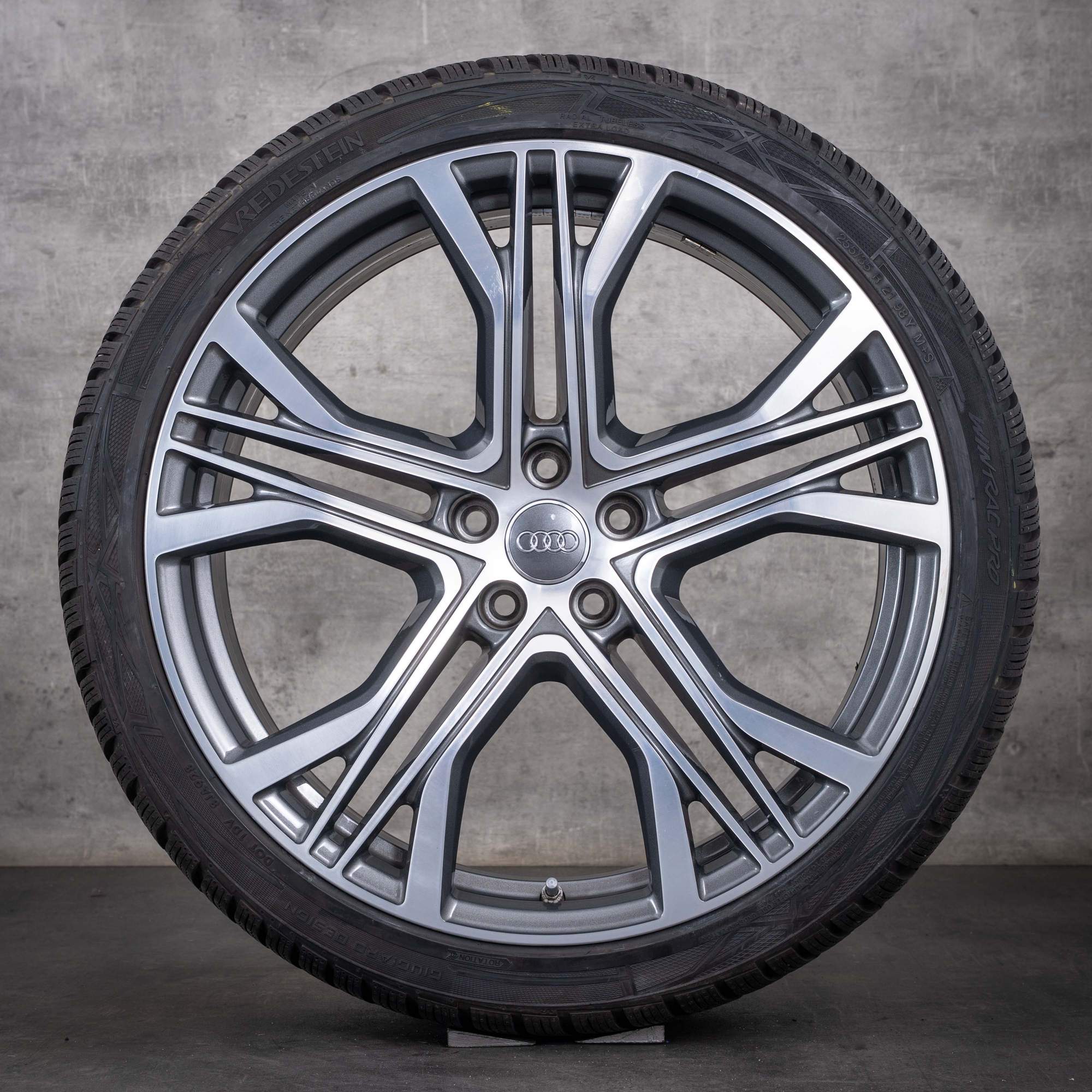 Original Audi A7 S7 Winterräder 21 Zoll 4K C8 Felgen 4K8601025AA granitgrau front polished