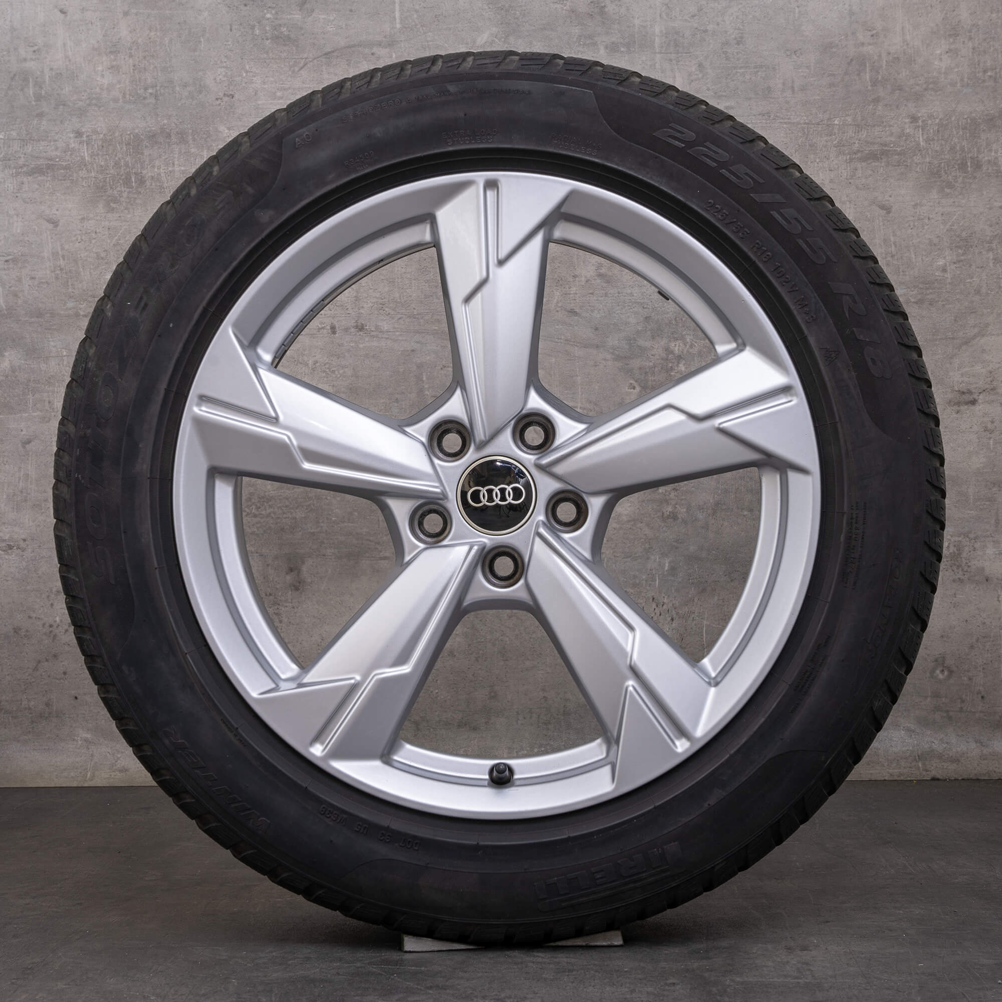 Original Audi A6 S6 jante vară 18 inch 4K C8 4K0601025D argintiu lucios