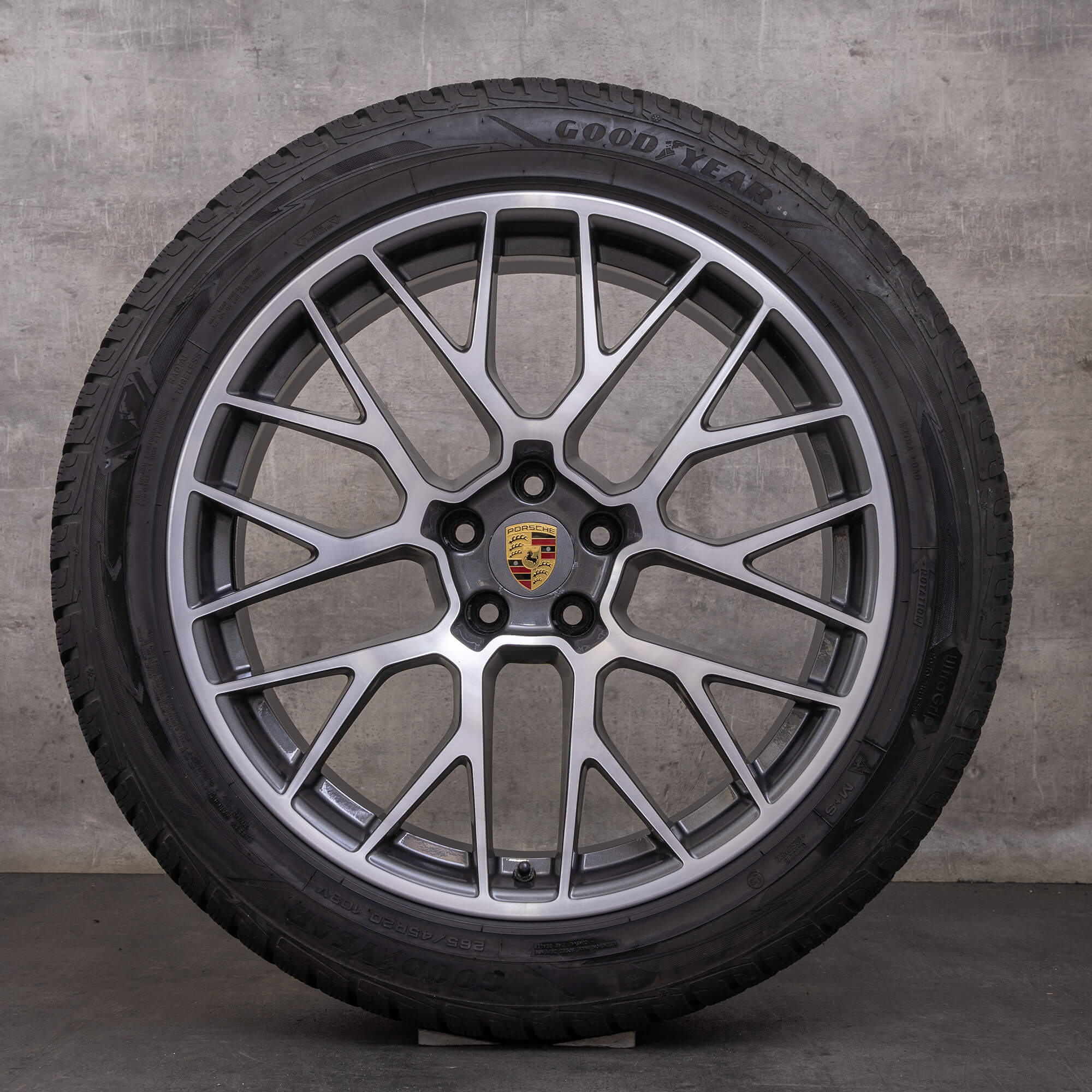 Anvelope de iarnă originale Porsche Macan I jante 20 inch 95B601025BP 95B601025BQ titan Lucios
