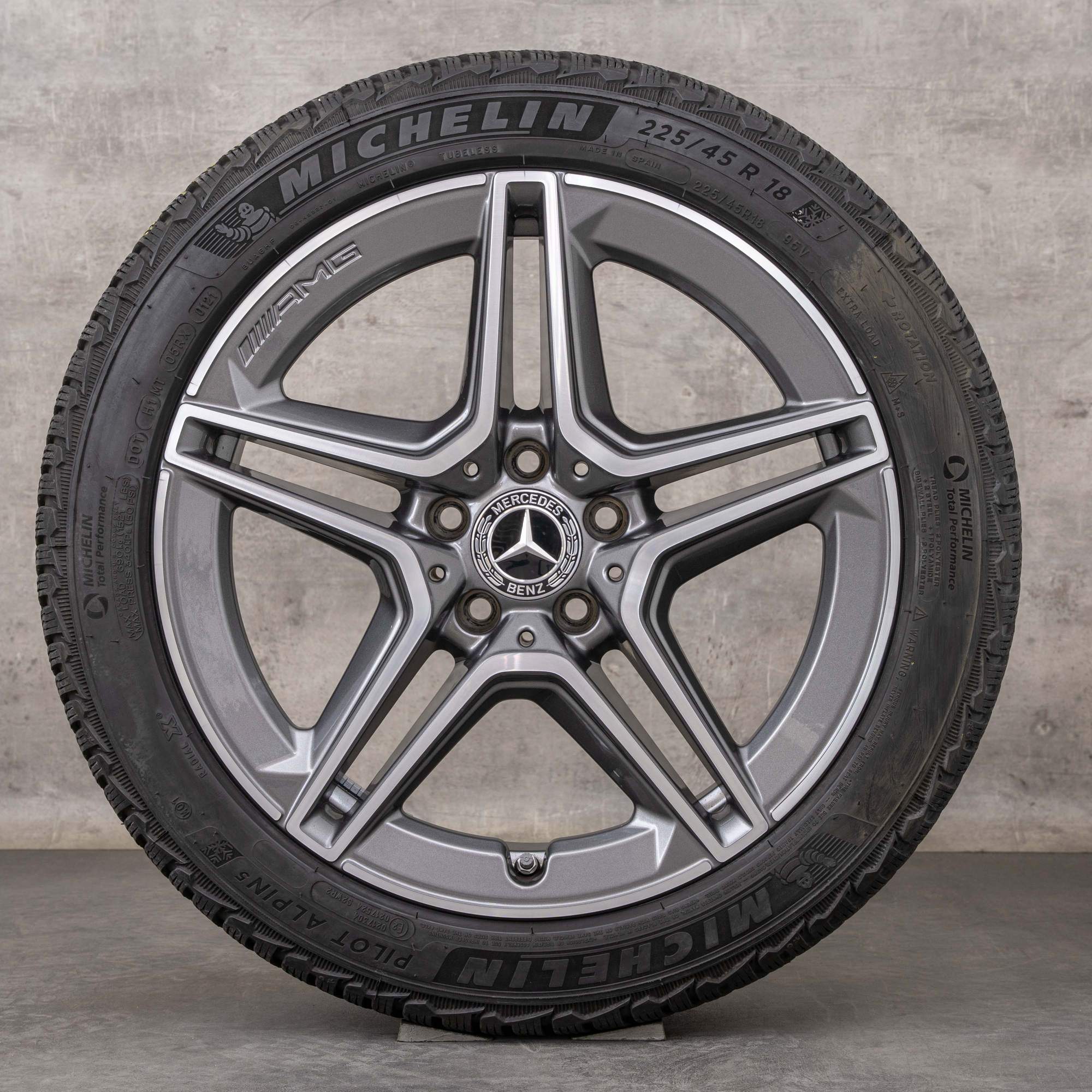 Alkuperäiset Mercedes Benz AMG C43 talvirenkaat 18 tuuman 205 vanteet A2054019900 A2054019600 himalajanharmaa kiillotettu