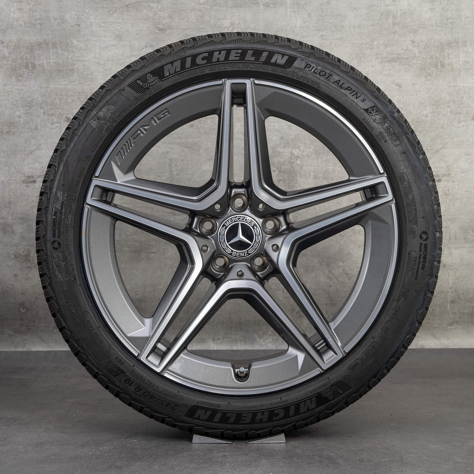 Original Mercedes Benz CLS 53 AMG vinterhjul 19 tum C257 fälgar A2574013000 A2574011600 himalaya grå glansig vänd NY