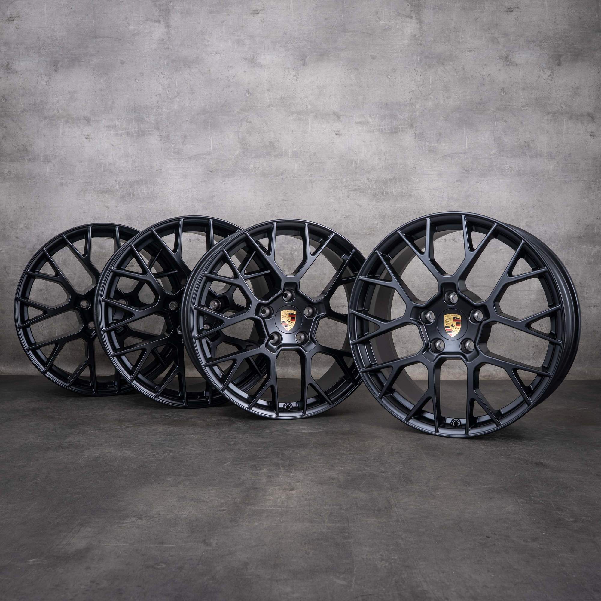 Oryginalne felgi Porsche 911 20–21 cali 992.2 Carrera 4S RS Spyder 992601025EG 992601025CT czarne matowe NOWE