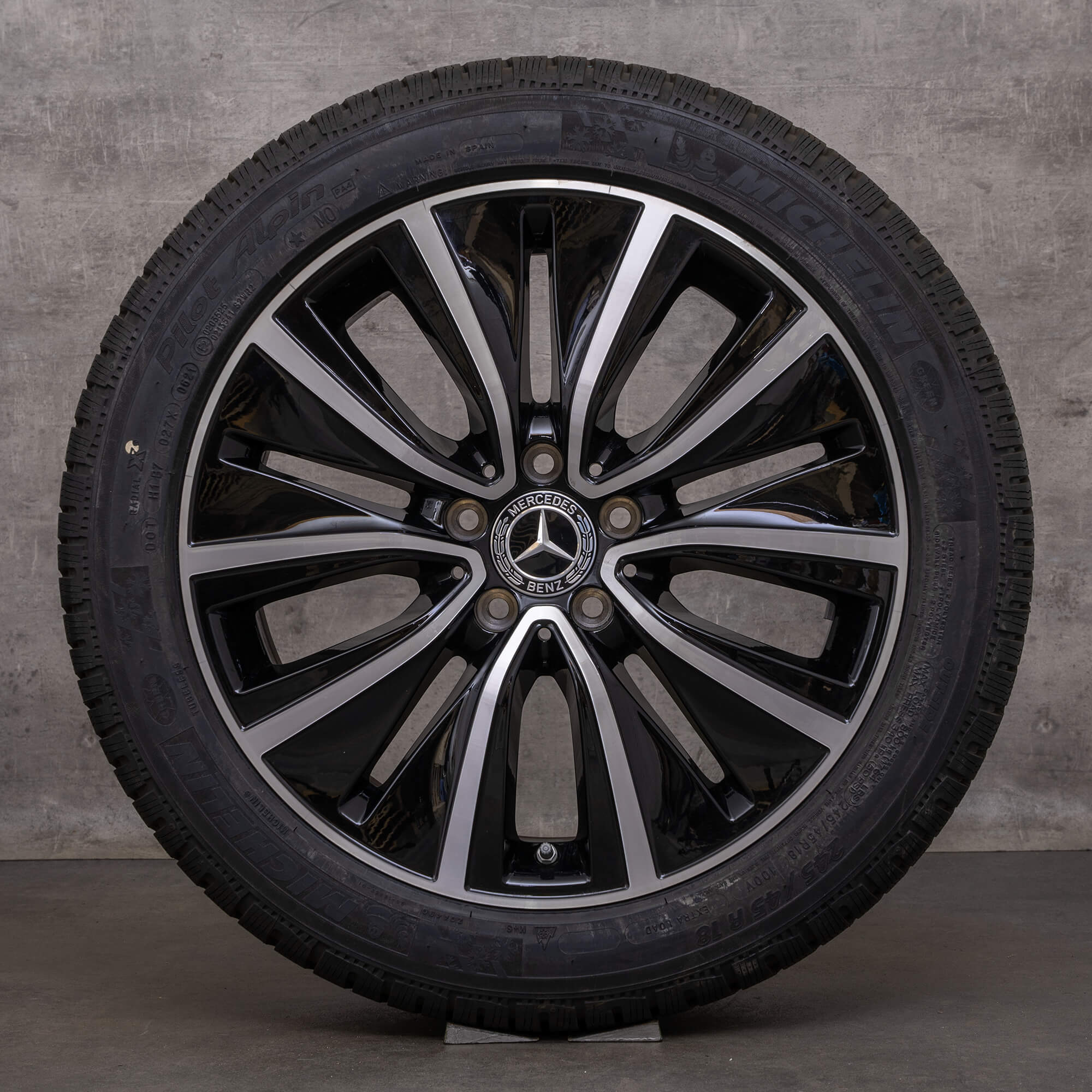 Originale Mercedes Benz CLS vinterhjul 18 tommer C257 fælge A2574010700 sort højglans NYT