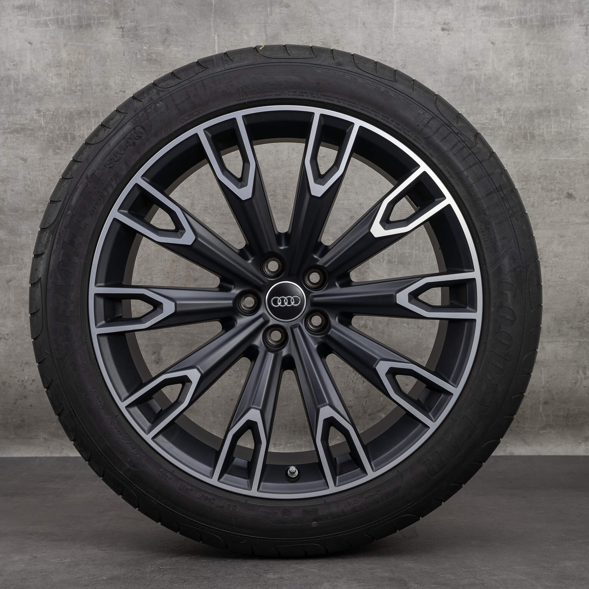 Oryginalne felgi Audi Q7 SQ7 21 cali 4M letnie koła 10-ramienne Talea Design 4M0071491 czarne satynowe Polerowane