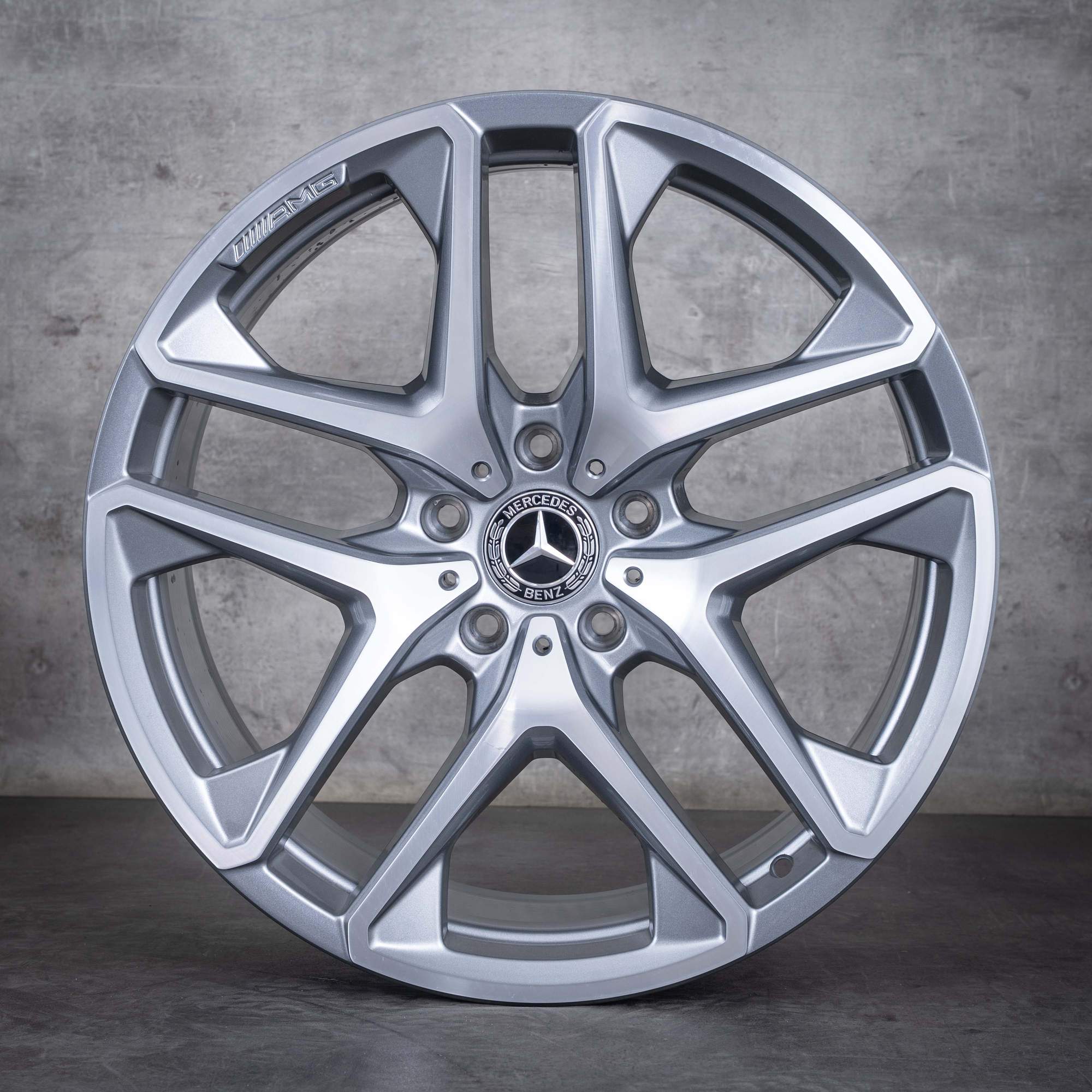 Alkuperäiset Mercedes Benz G-sarjan G63 AMG vanteet 21 tuuman W463A W465 A4634011900 himalajanharmaa kiillotettu
