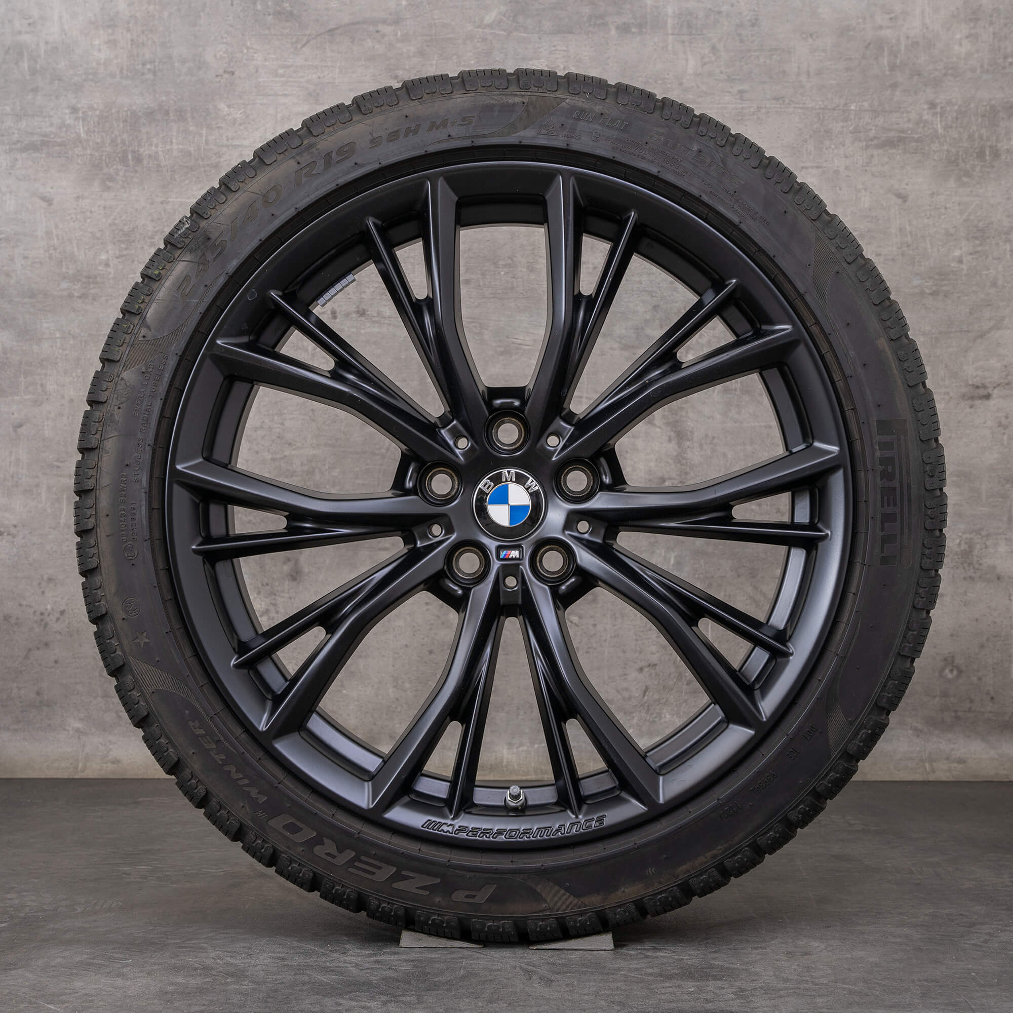 OEM BMW 5 Series rims 19 inch G30 G31 summer wheels styling 786 M 6885455 black matt