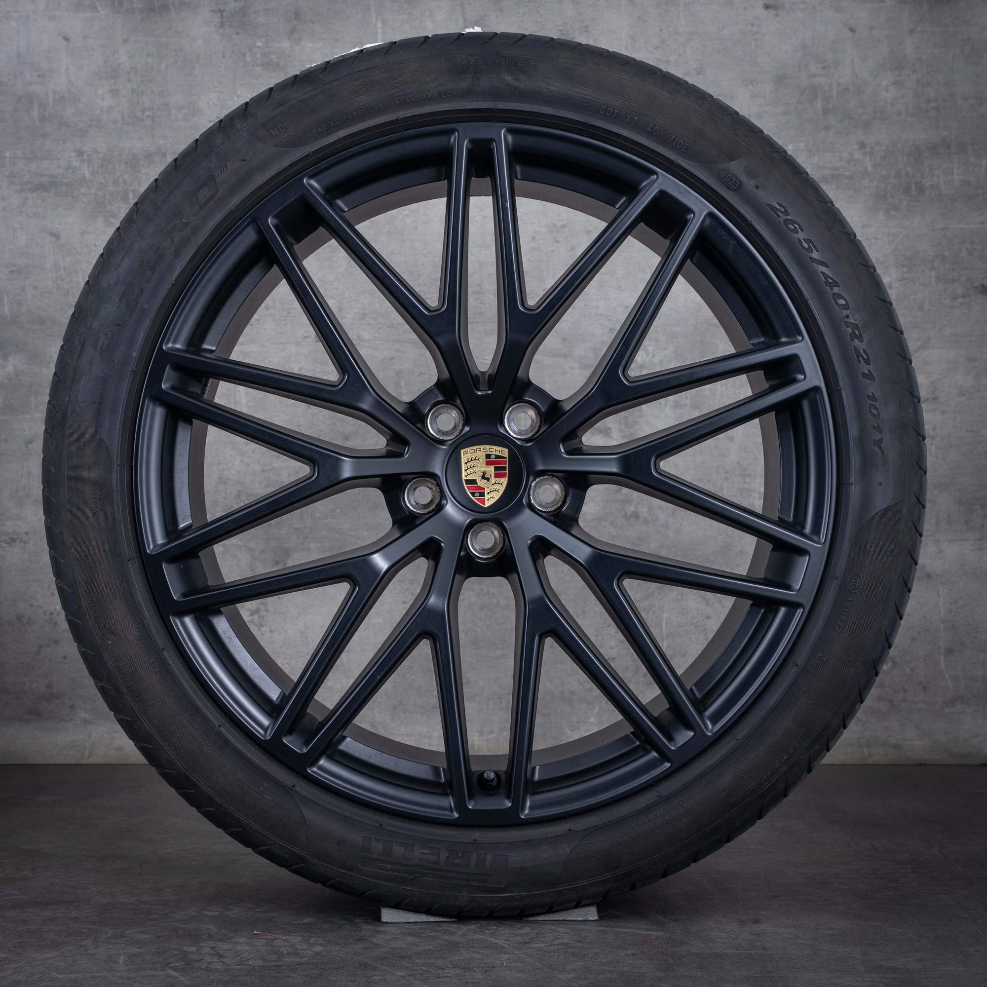 Jantes e pneus inverno originais Porsche Macan III jantes de 21 polegadas 95B601025HJ 95B601025HK preto mate