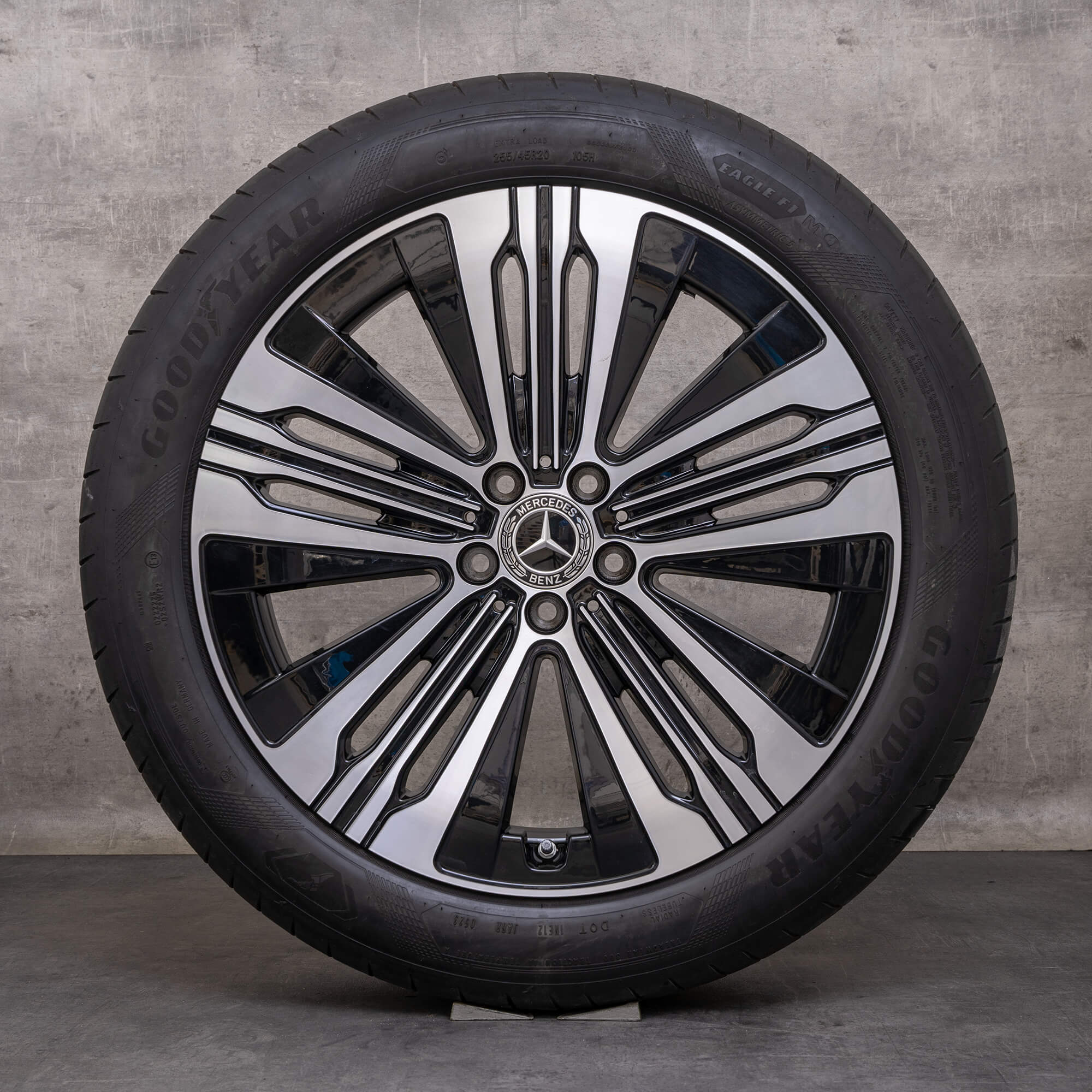 Original Mercedes Benz EQS Winterrder 20 pulgadas V297 llantas A2974010700 negro brillante torneado