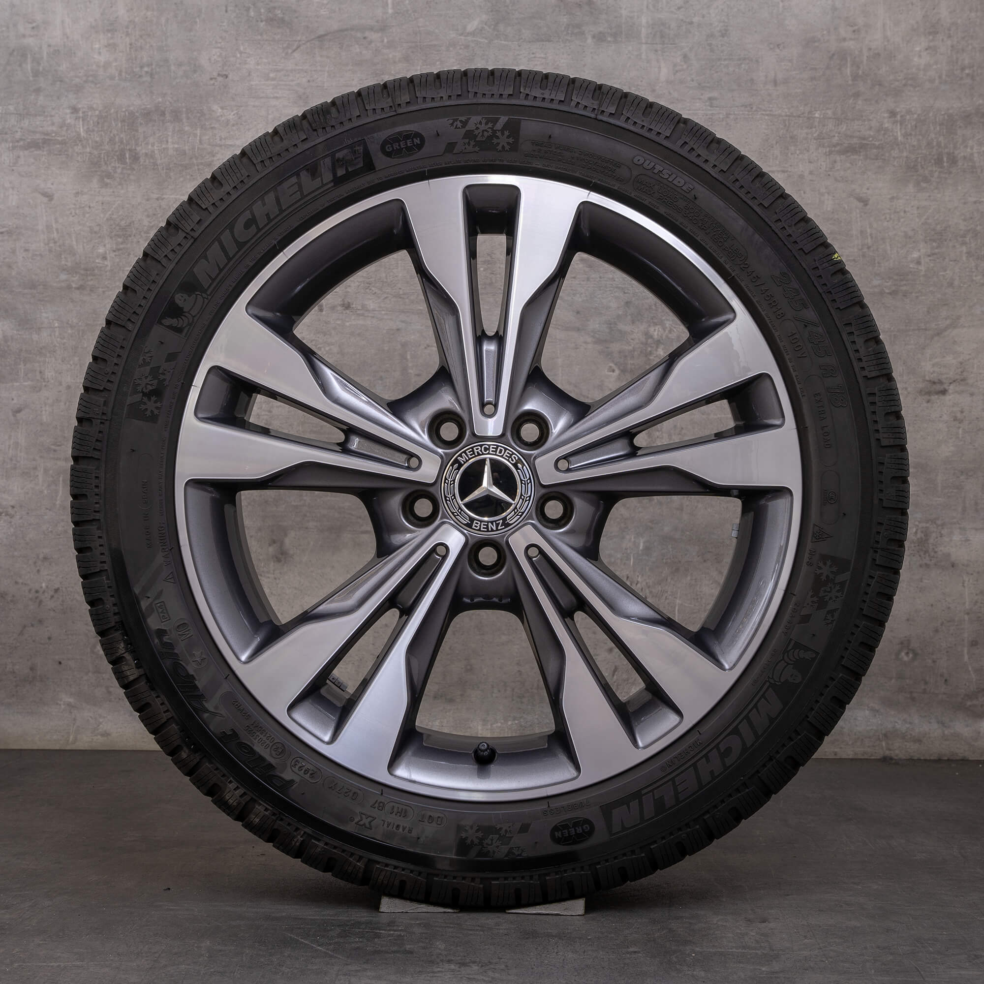 OEM Mercedes Benz V-Class snow tire packages 18 inch W447 Vito Viano Rims A4474014400 himalaya grey glossy turned
