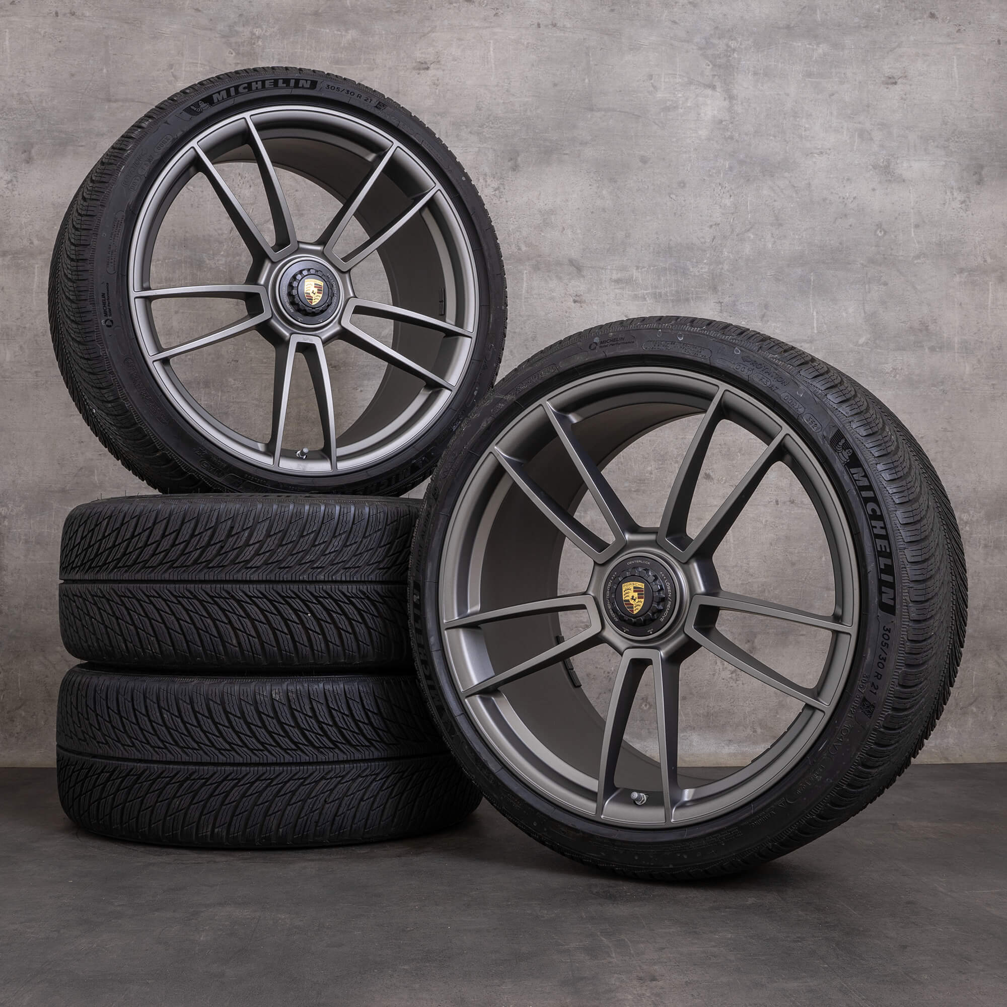 Originele Porsche 911 winterwielen 20 21 inch 992 I Turbo & S Cabriolet velgen 992601025AB 992601025AC platina zilver mat