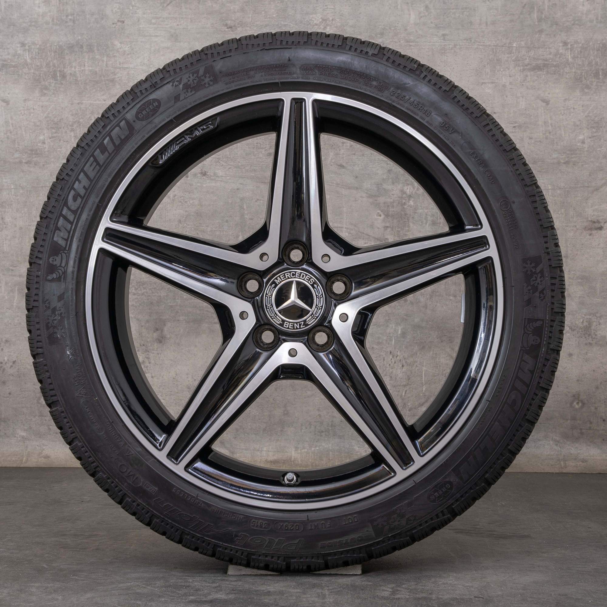 Alkuperäiset Mercedes Benz C-sarjan AMG C43 C450 talvirenkaat 18 tuumaa, W205, S205, C205, A205, A205 Vanteet A2054014800 A2054011100 musta kiillotettu käännetty