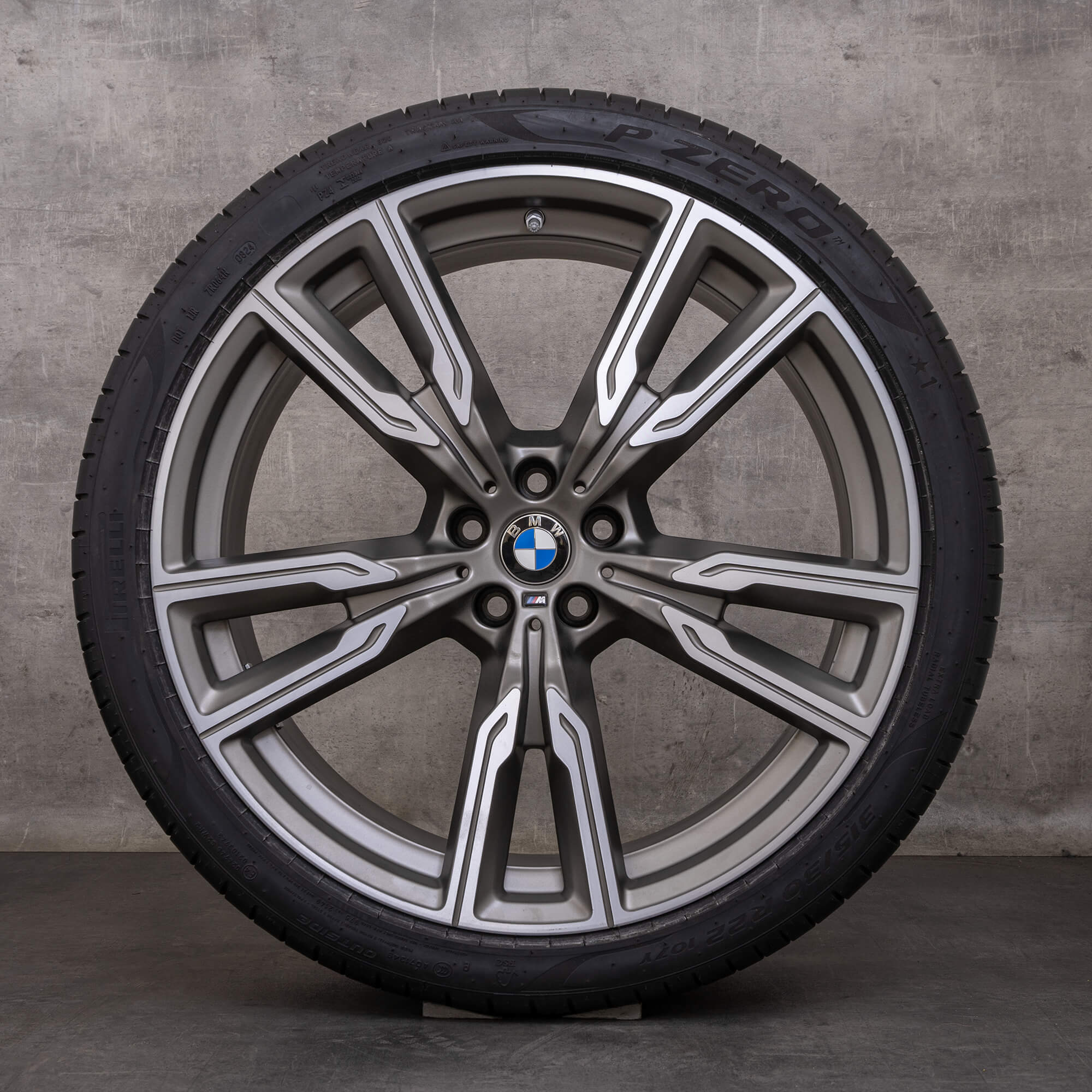 Oryginalne felgi BMW X5 X6 22 cale G05 G06 letnie koła stylizowane 747 M 8072002 8072003 brązowe złote matowe polerowane