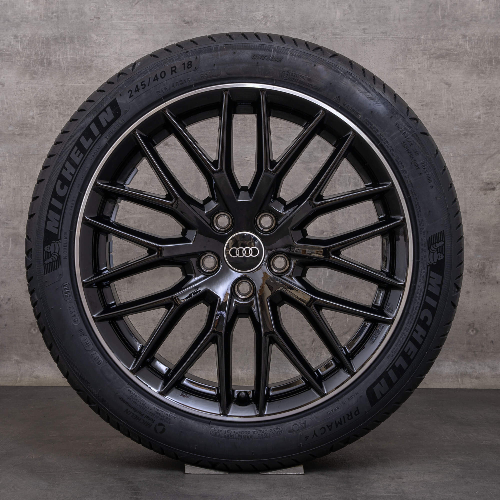 Original Audi A4 S4 Felgen 18 Zoll 8W B9 Sommerräder 8W0601025Q schwarz glanzgedreht NEU