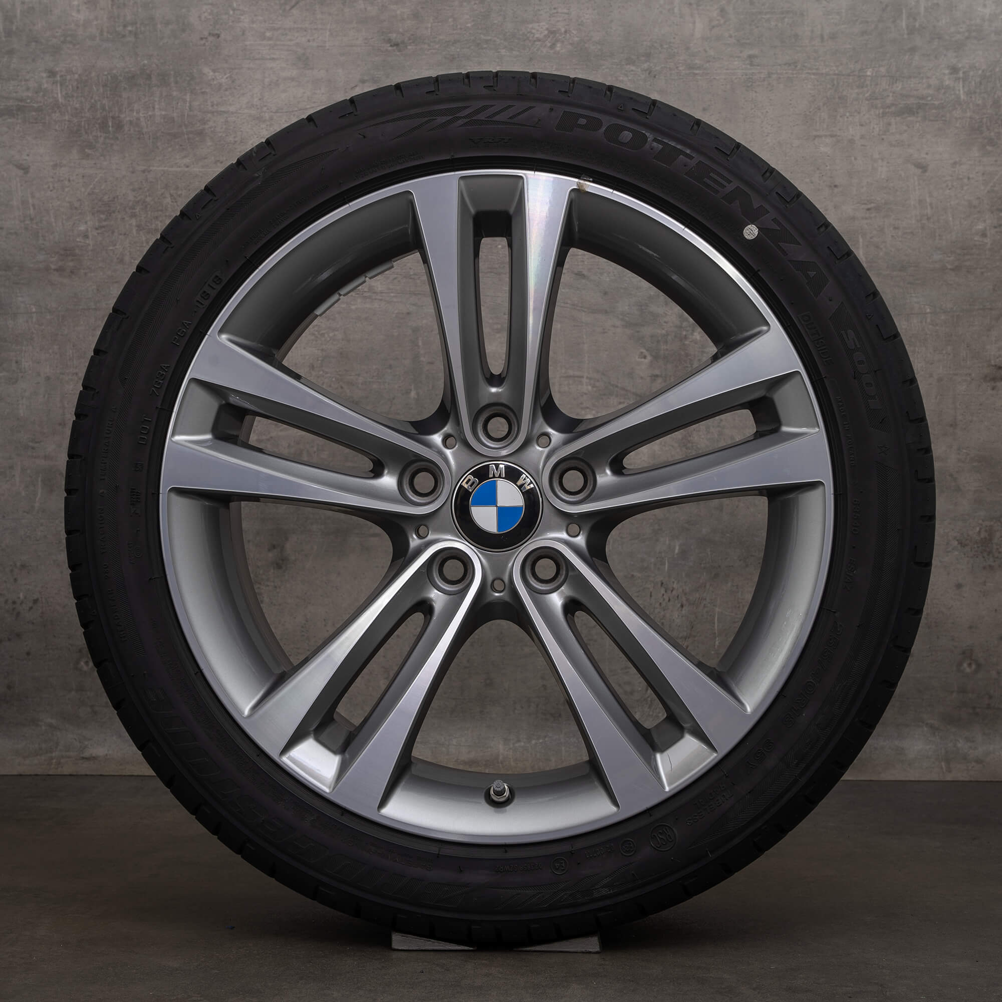 Cerchi originali BMW Serie 3 4 estivi da 18 pollici F30 F31 F32 F33 F36 styling 397 6796247 6868378 lucidatura anteriore grigio ferrico