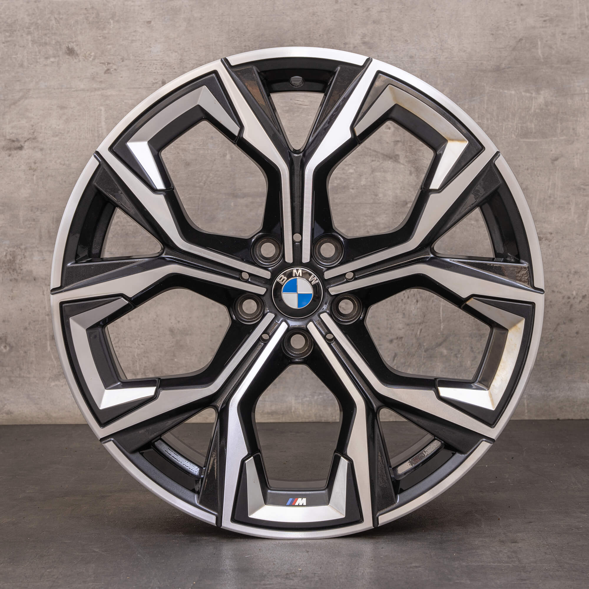 OEM BMW i4 4 Series snow tire packages Gran Coupé G26 19 inch Rims
