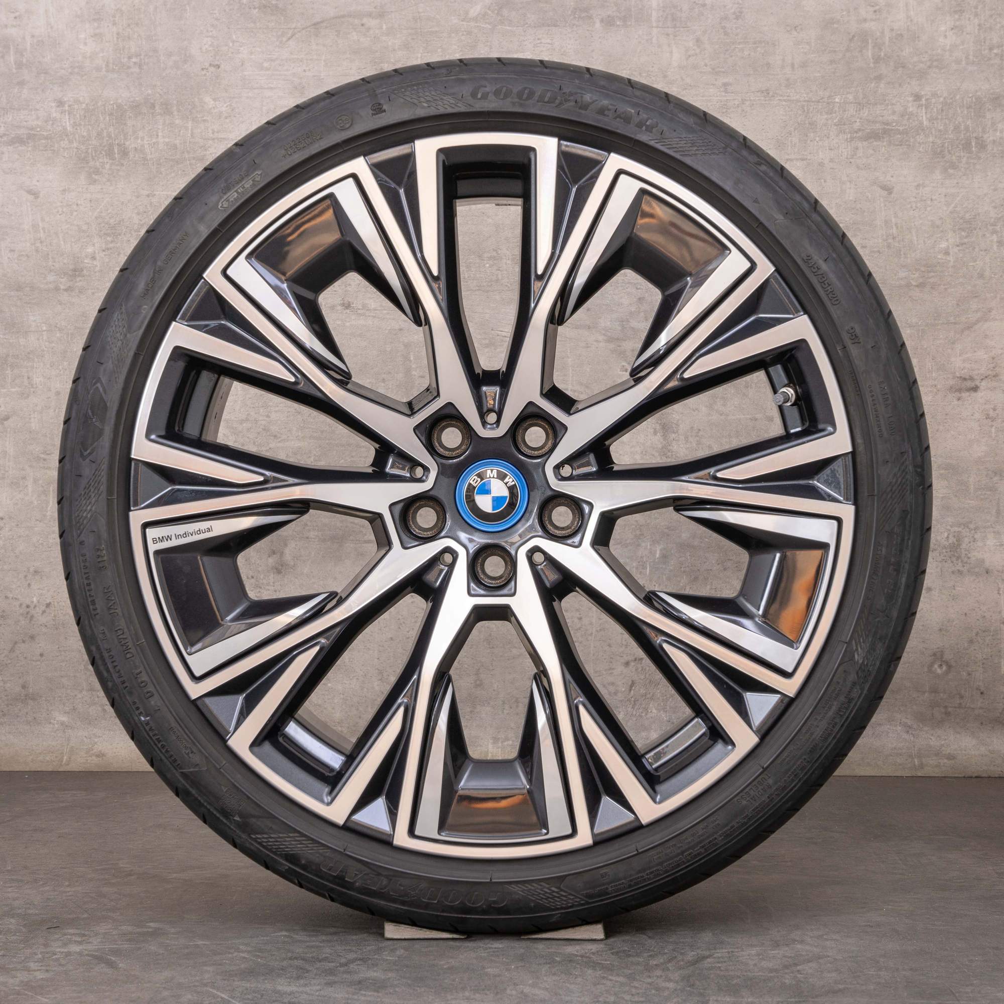 Originale BMW fælge 20 tommer 4 serie i4 G26 Gran Coupe sommerdæk 8747310 8747311 styling 862i orbit grå poleret