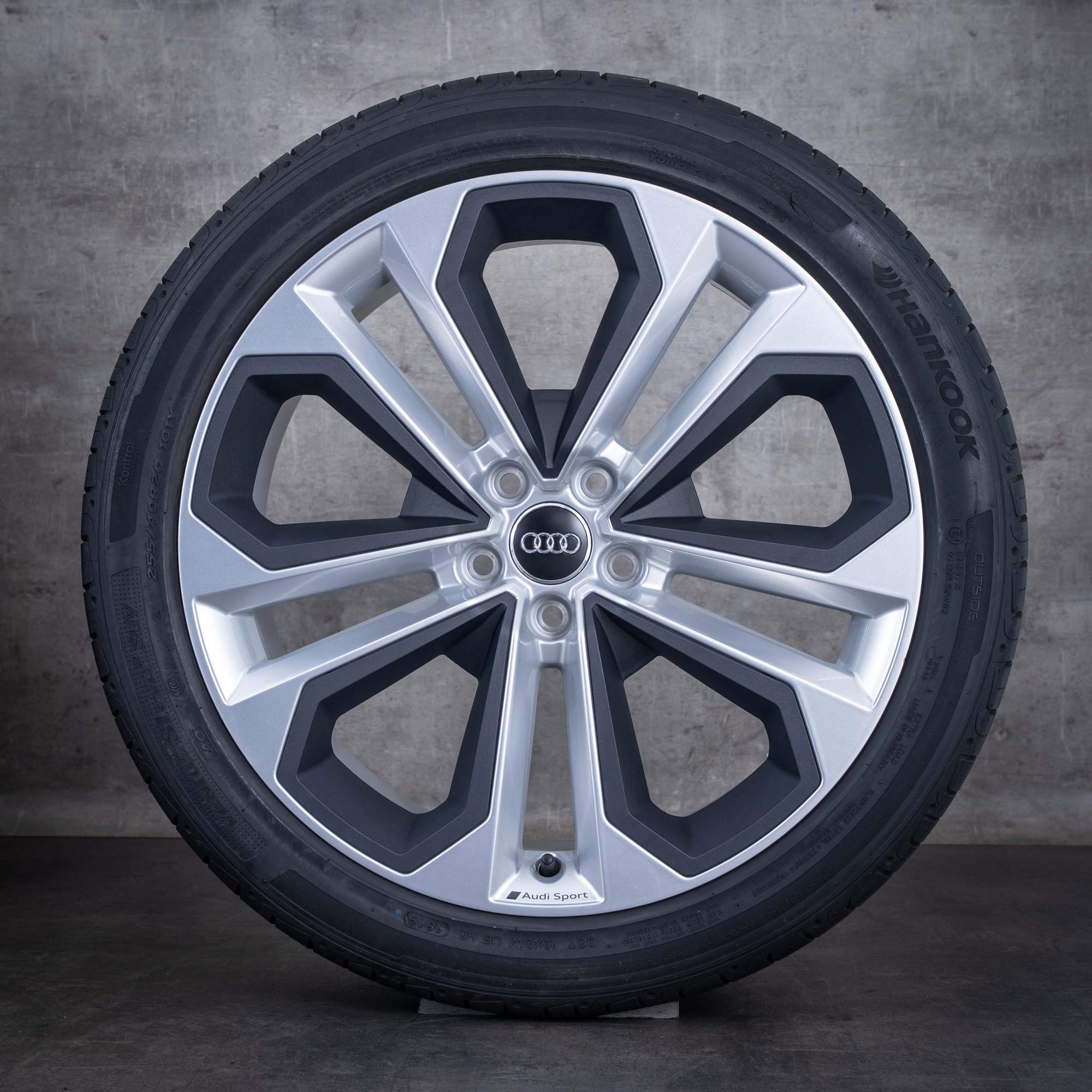 Original Audi Q3 RSQ3 & Sportback Felgen 20 Zoll F3 Sommerräder 83A601025E silber glanz mit titan matten Inlays