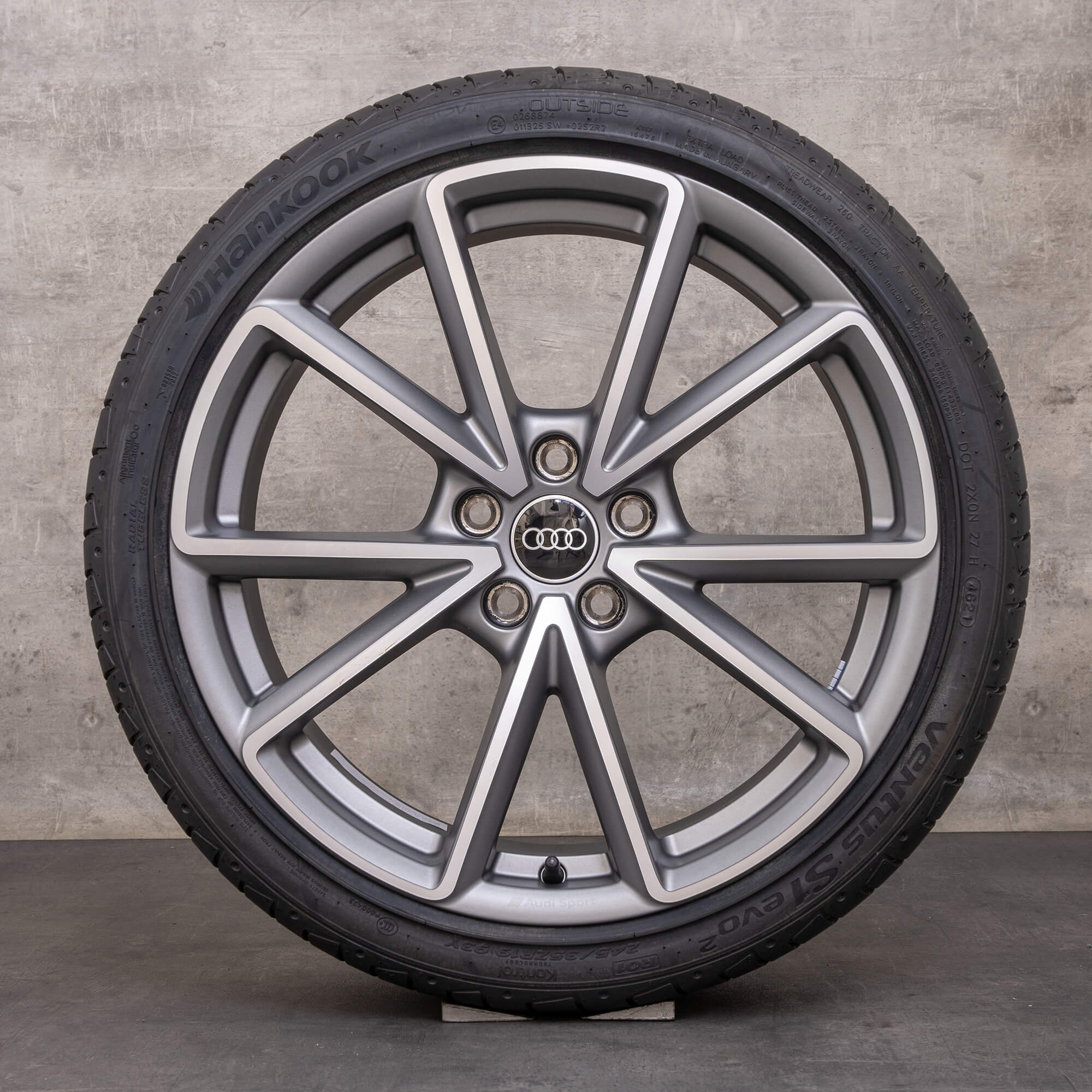 Original Audi A4 S4 Felgen 19 Zoll B9 8W Sommerräder 8W0601025EA anthrazit matt glanzgedreht
