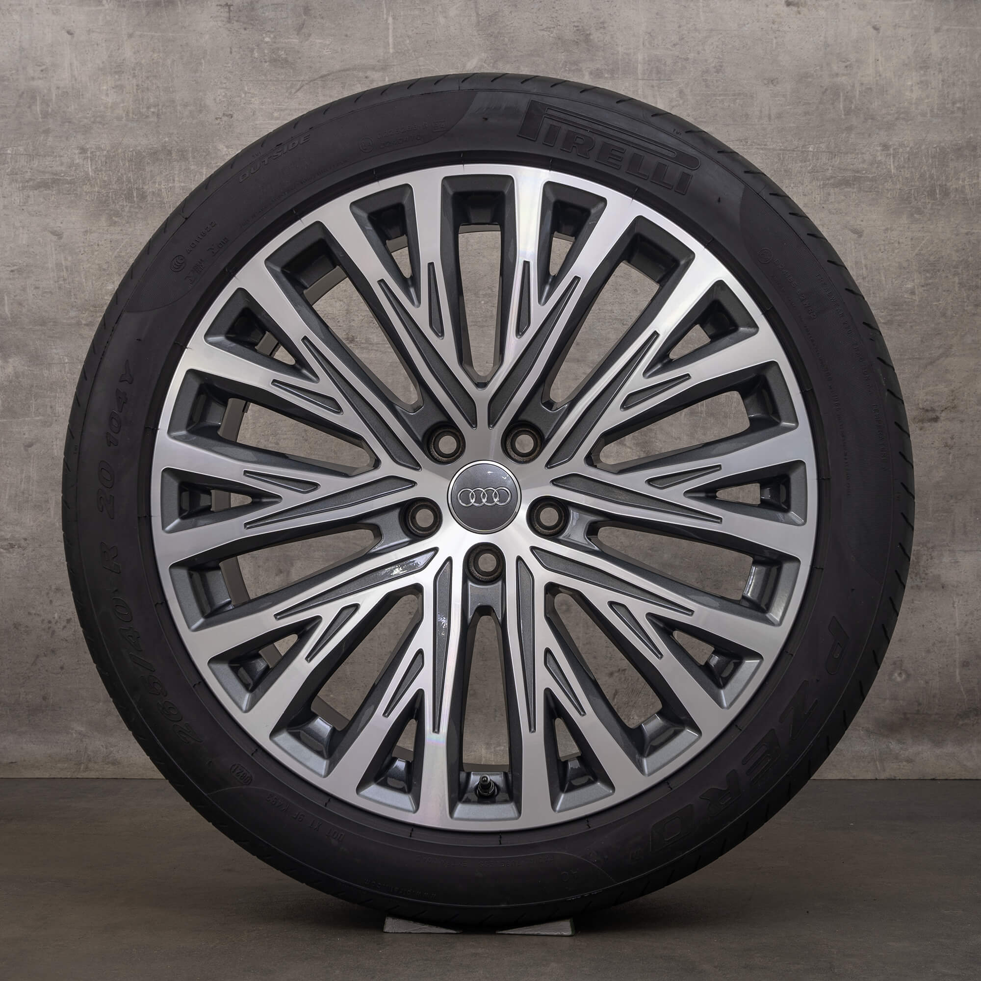 ちあみん OEM Audi A8 S8 rims 20 inch 4N D5 winter tires 4N0601025M
