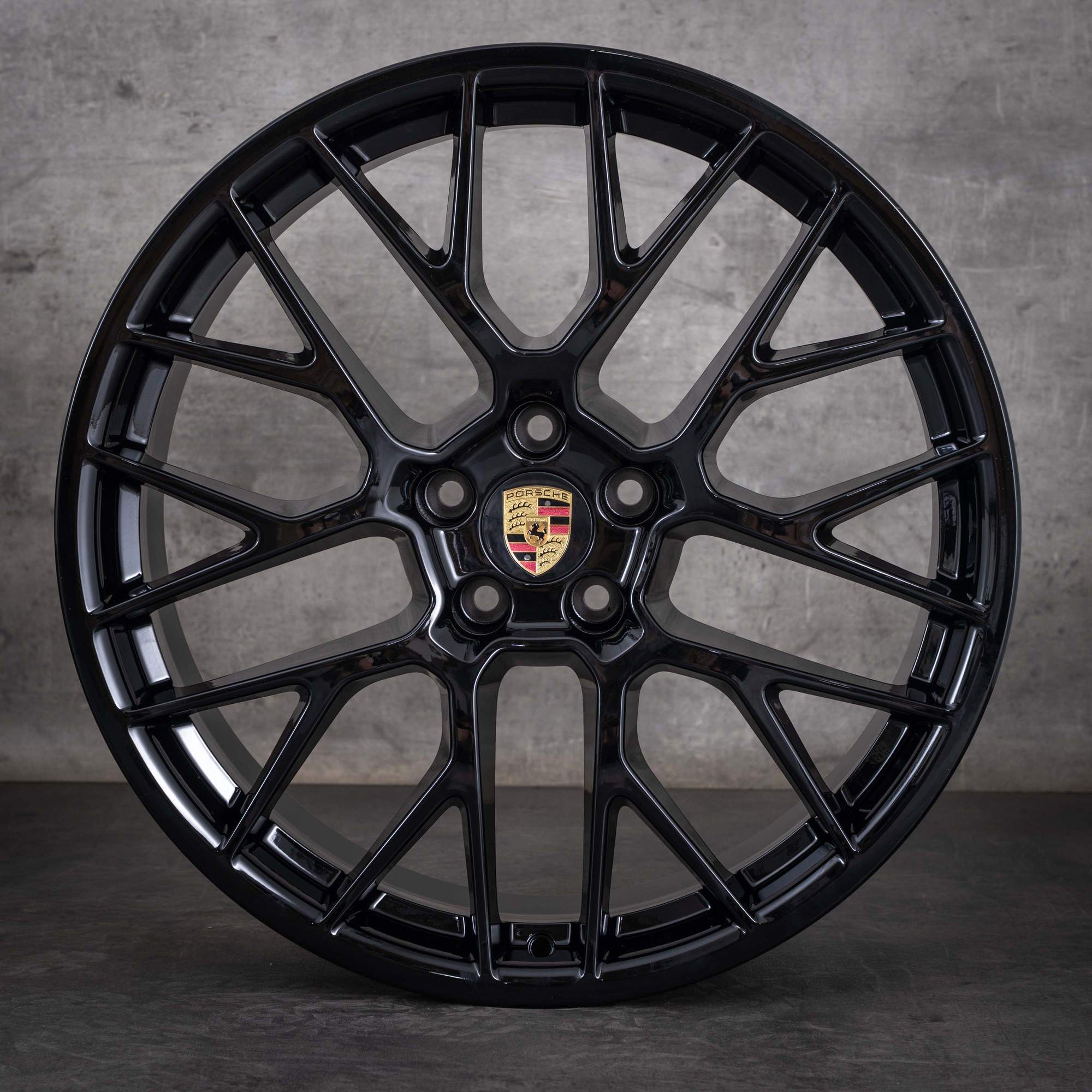 Original Porsche Macan I & II Winterräder 20 Zoll Felgen RS Spyder 95B601025BF 95B601025BG schwarz glanz