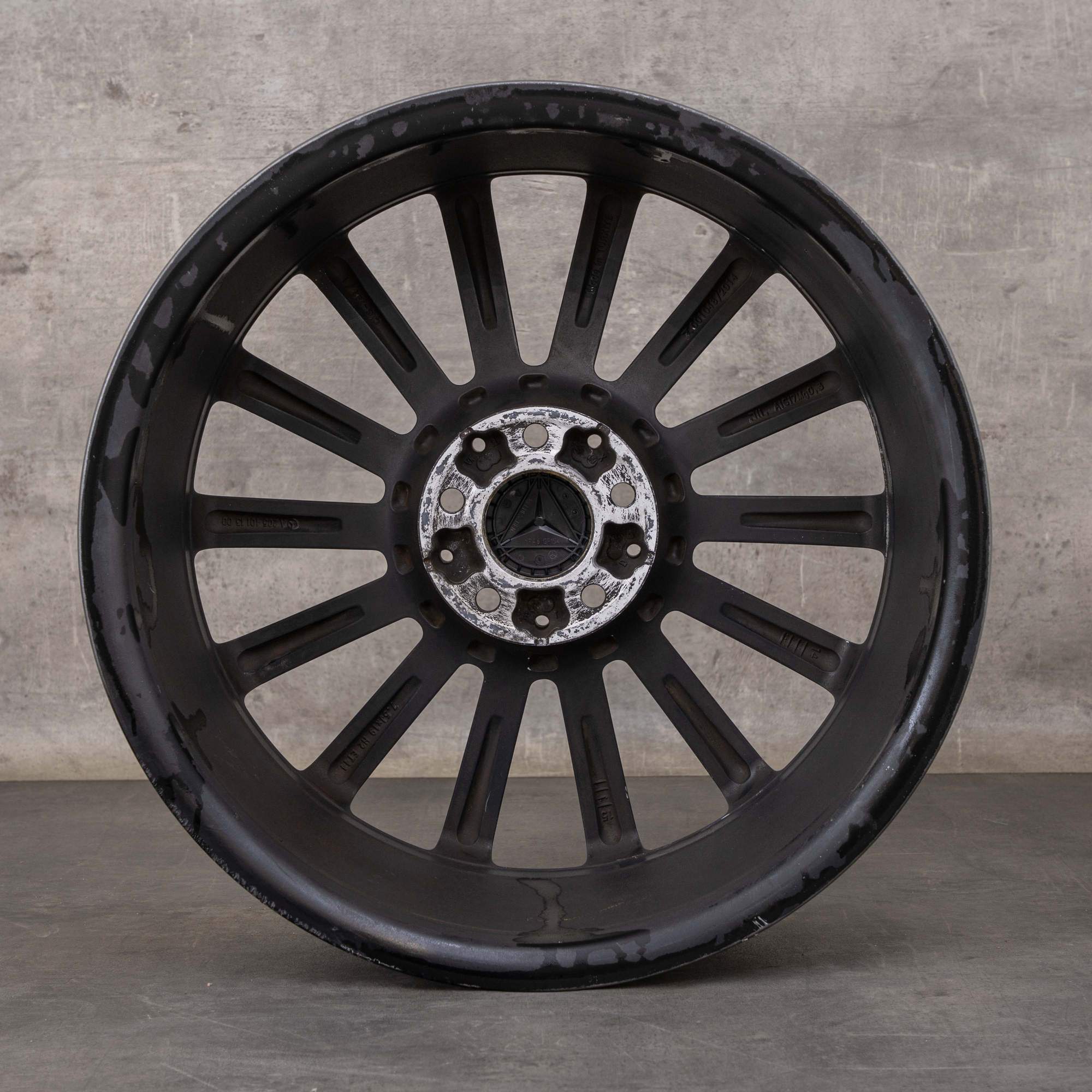 Orijinal Mercedes Benz C-Serisi AMG Jant 19 inç W205 S205 C205 A205 A2054011300 A2054011400 siyah parlak