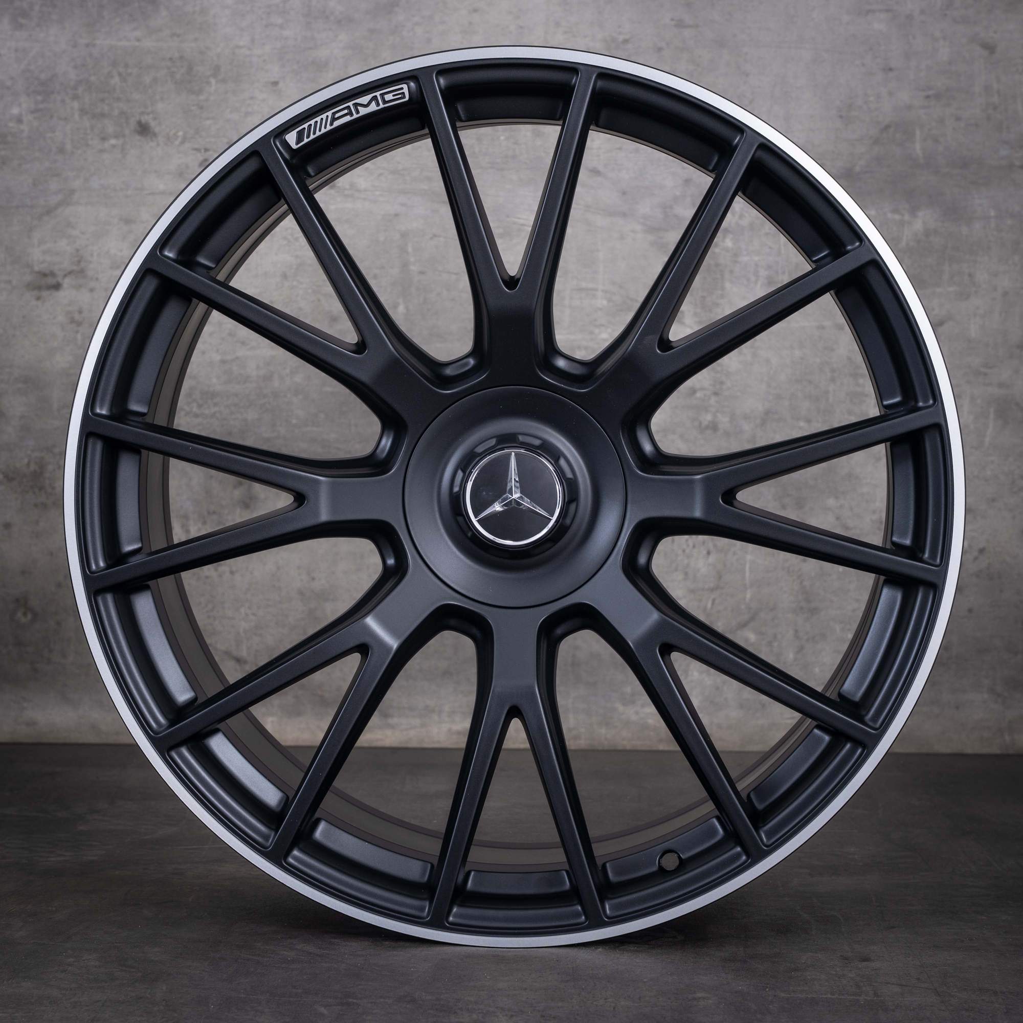 Original Mercedes Benz E-Klasse E53 Hybrid AMG Felgen 21 Zoll W214 A2144011300 A2144011400 schwarz matt glanzgedreht NEU