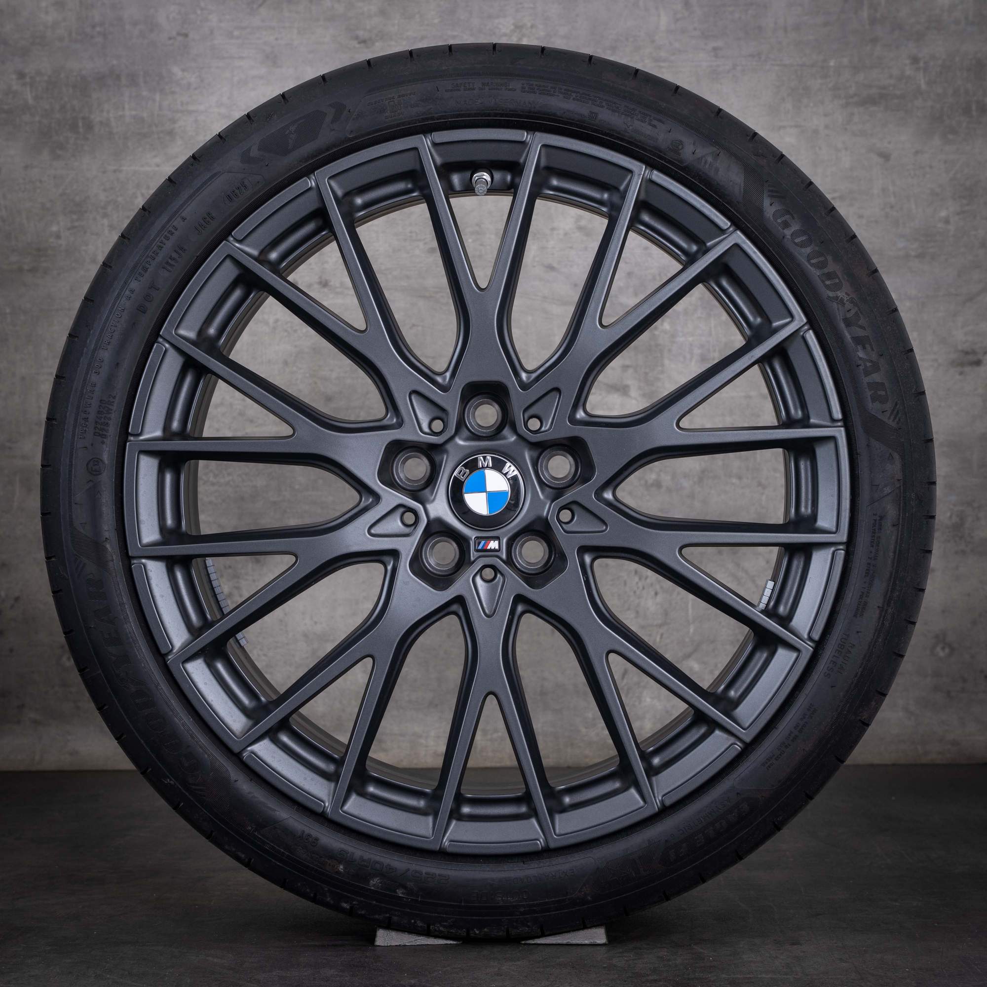 Original BMW 1er 2er Felgen 19 Zoll F70 F74 Gran Goupe Sommerräder Styling 1085 M 5A917C3 orbitgrey