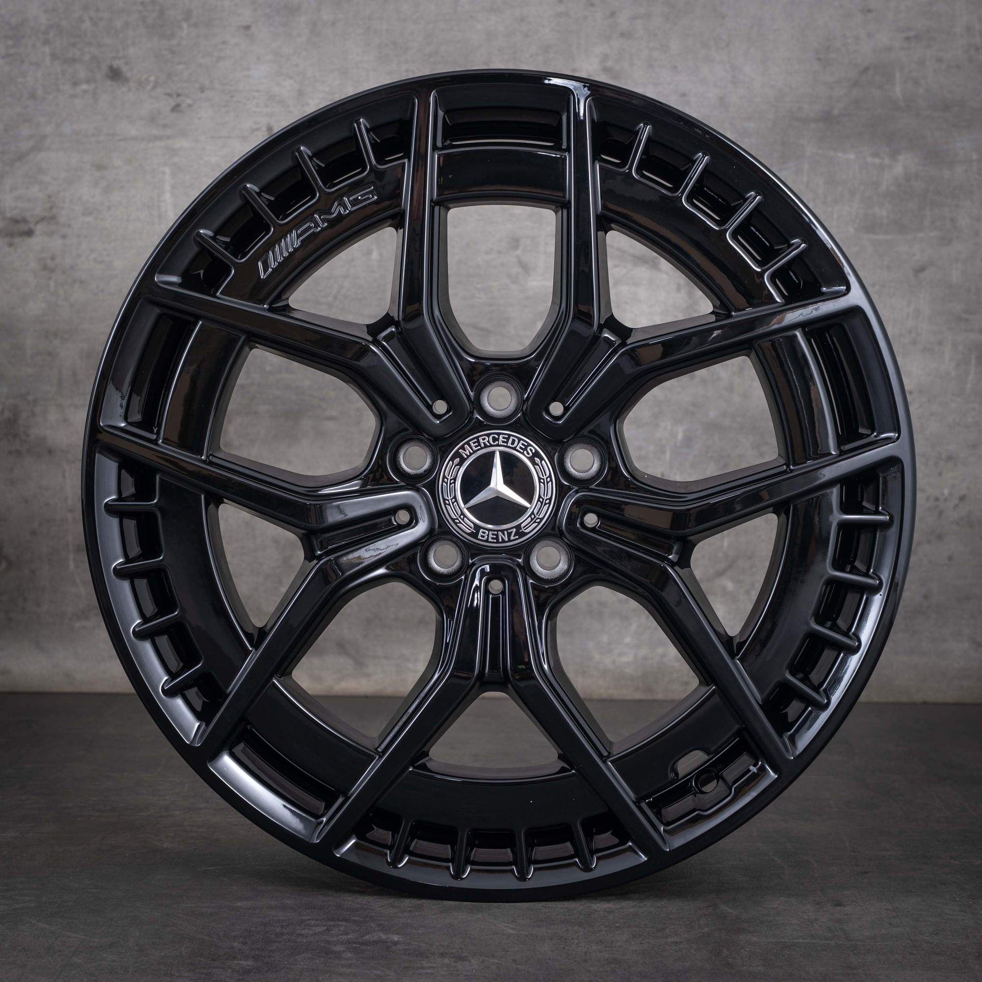 Alkuperäiset Mercedes-Benz EQA EQB AMG -vanteet 19 tuumaa H243 X243 A2434010500 kiiltävä musta