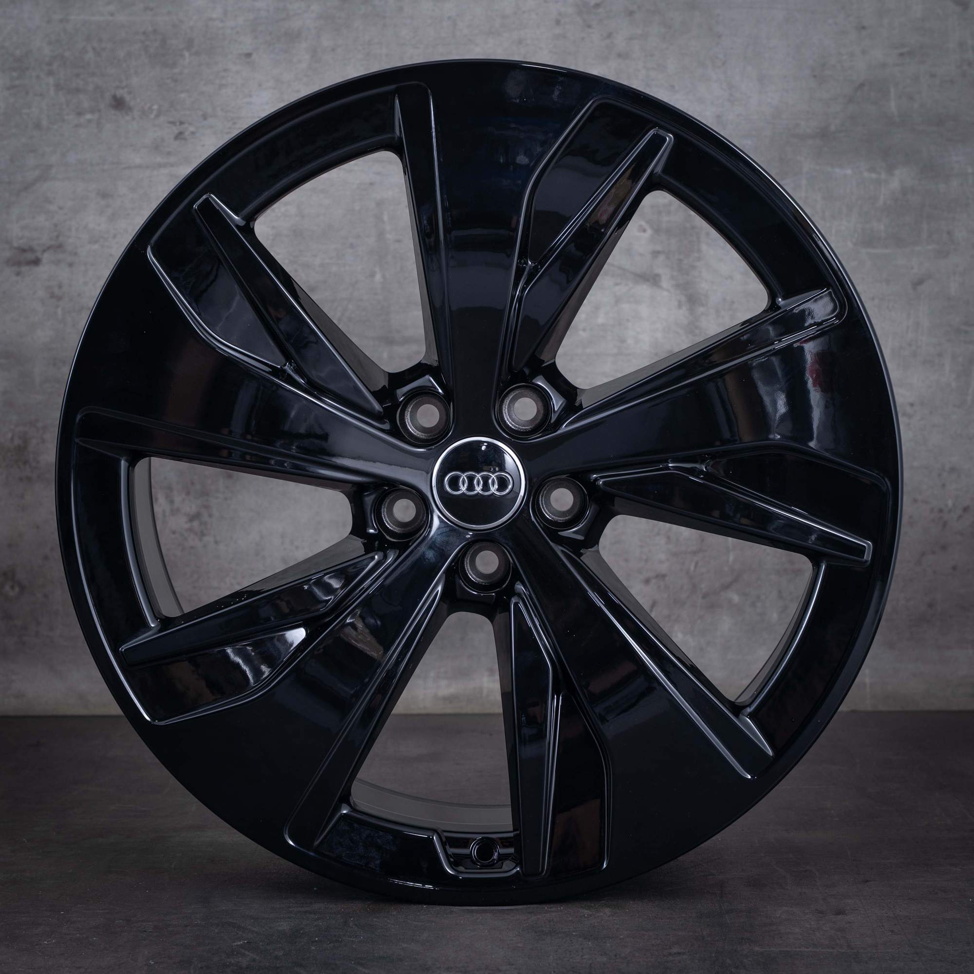 Original Audi e-tron GE Q8 Felgen 20 Zoll 4KE 4KE601025AF schwarz glanz