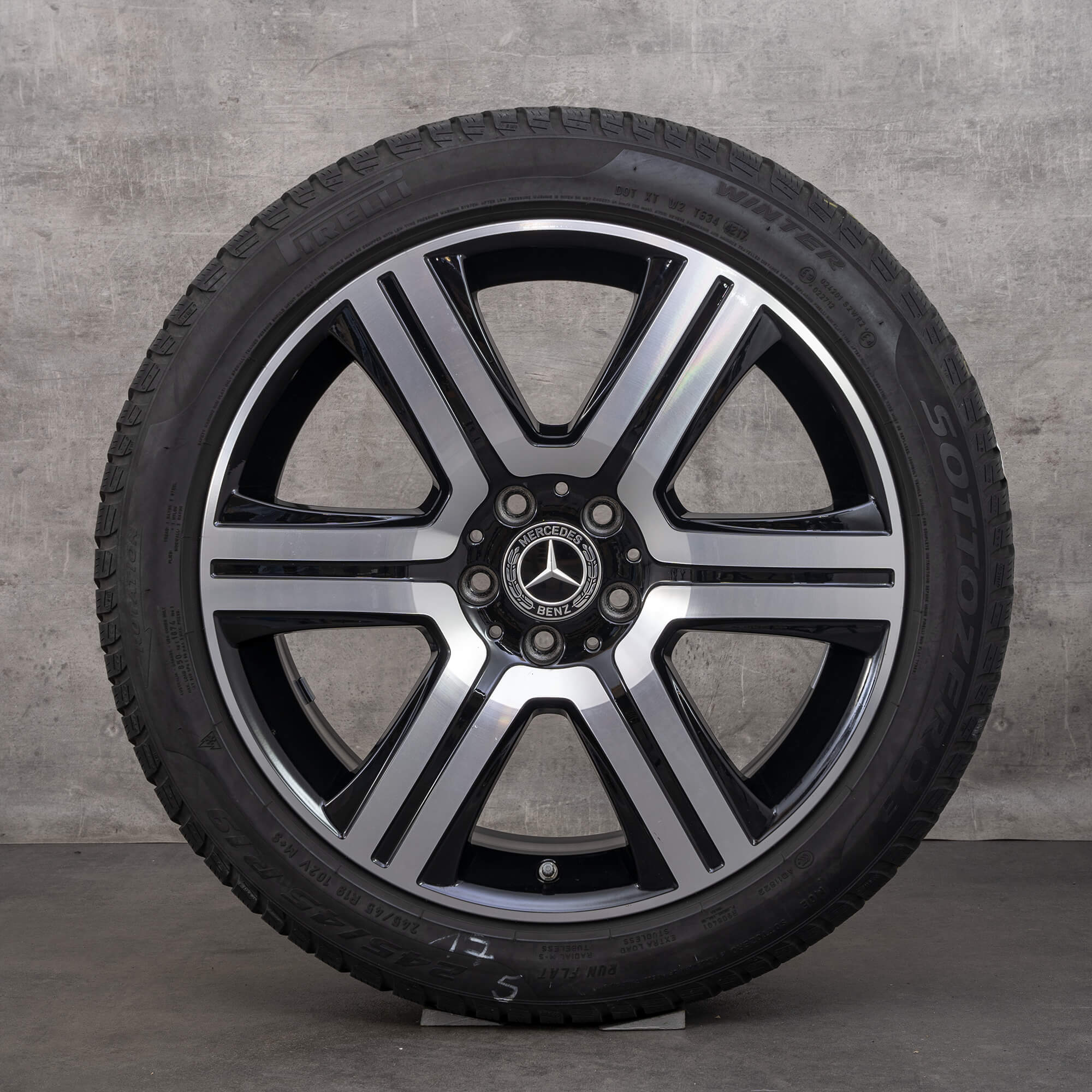 Originální zimni alu kola Mercedes Benz E-Class All Terrain 19" X213 disky A2534011600 černé lesklé soustružené