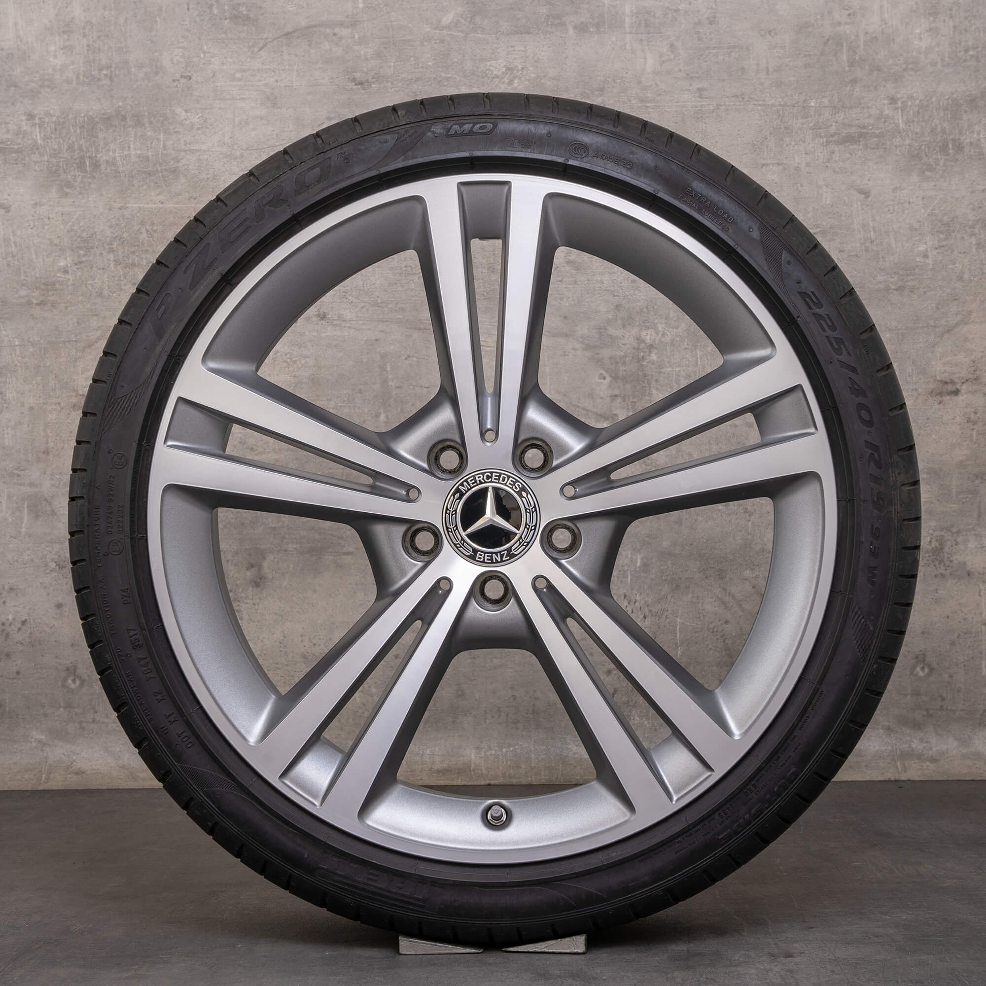 Originele Mercedes A B-klasse CLA velgen 19 inch W177 V177 W247 C118 X118 zomerwielen A1774010800 himalayagrijs glanzend gedraaid