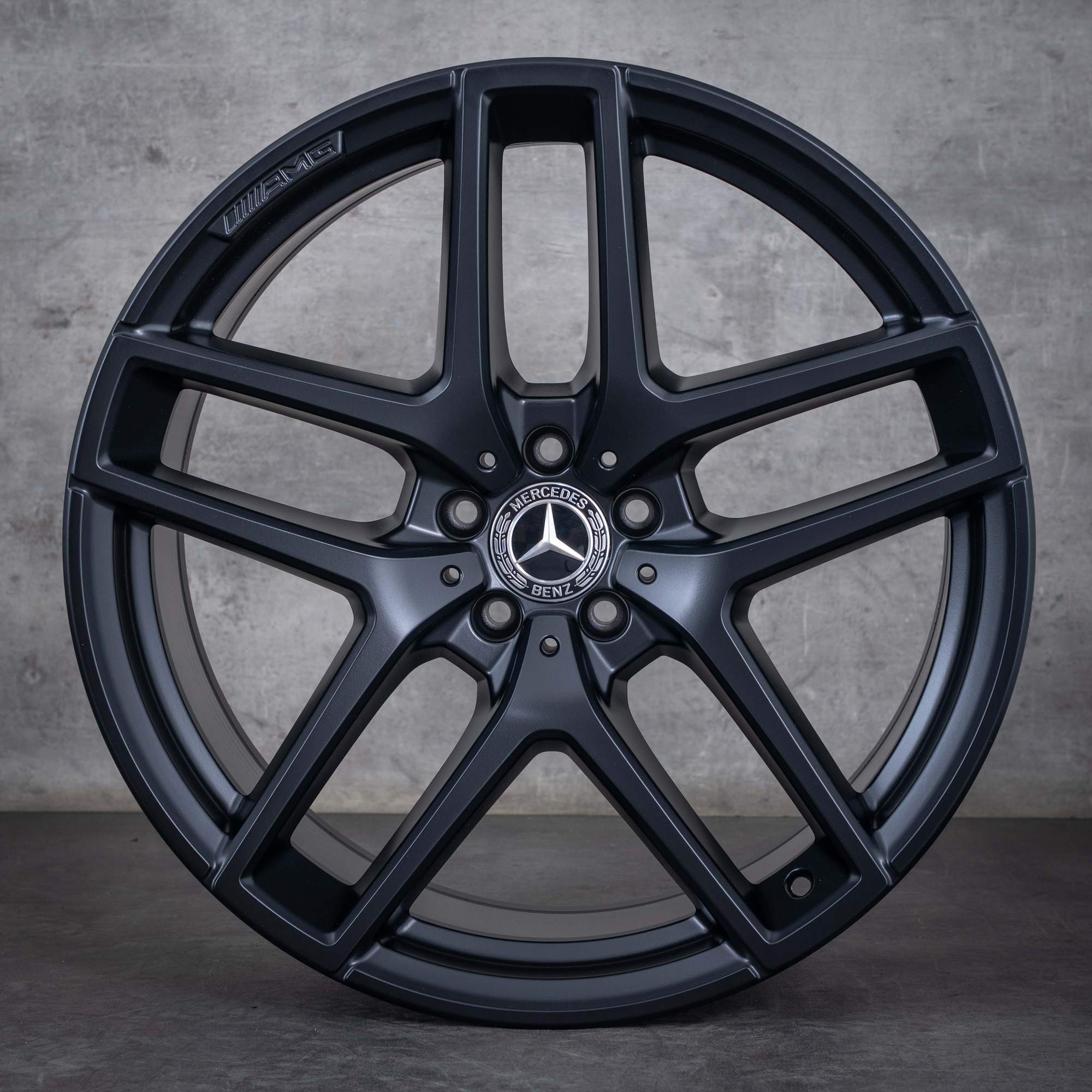 Alkuperäiset Mercedes Benz GLE & 43 63 S AMG vanteet 21 tuuman C292 kesäpyörät A2924012900 A2924011700 musta matta