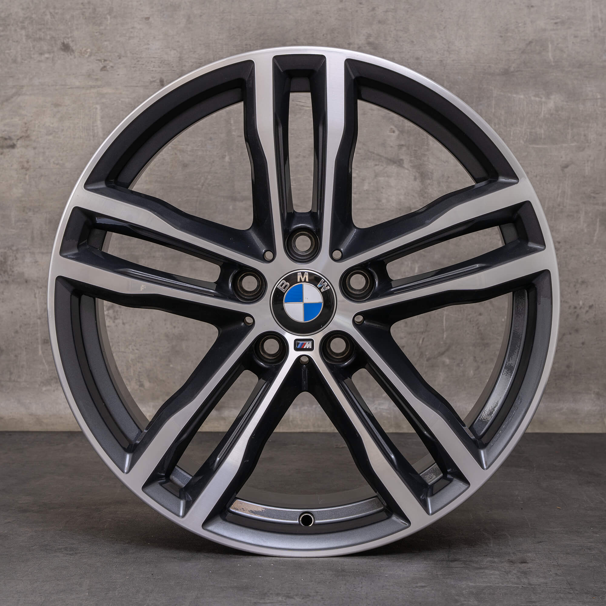 Original BMW Seria 3 4 jante 19 inch F30 F31 F32 F33 F36 Gran Goupe Styling 704 M 8043650 8043651 orbit grey lustruire față