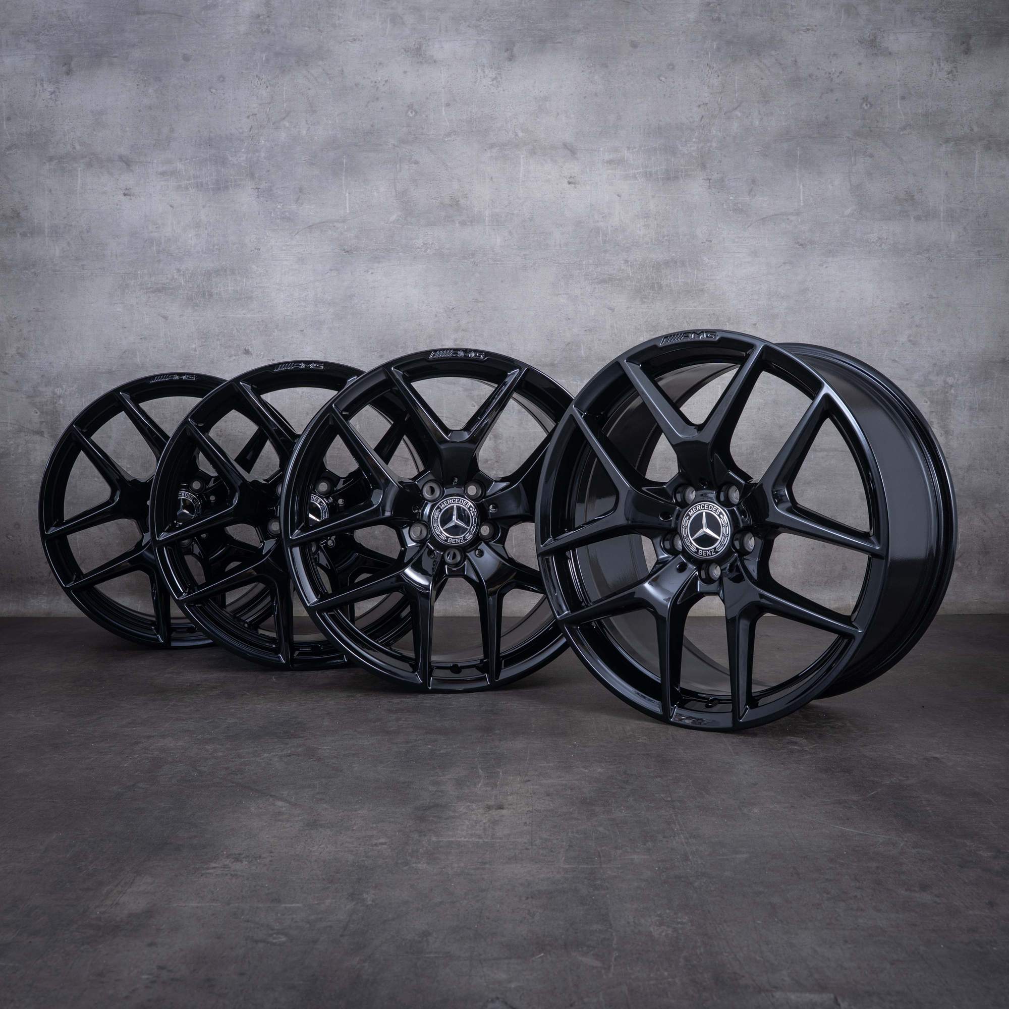 Original Mercedes Benz AMG GT Felgen 19 Zoll C190 R190 A1904010300 A1904010400 schwarz glanz