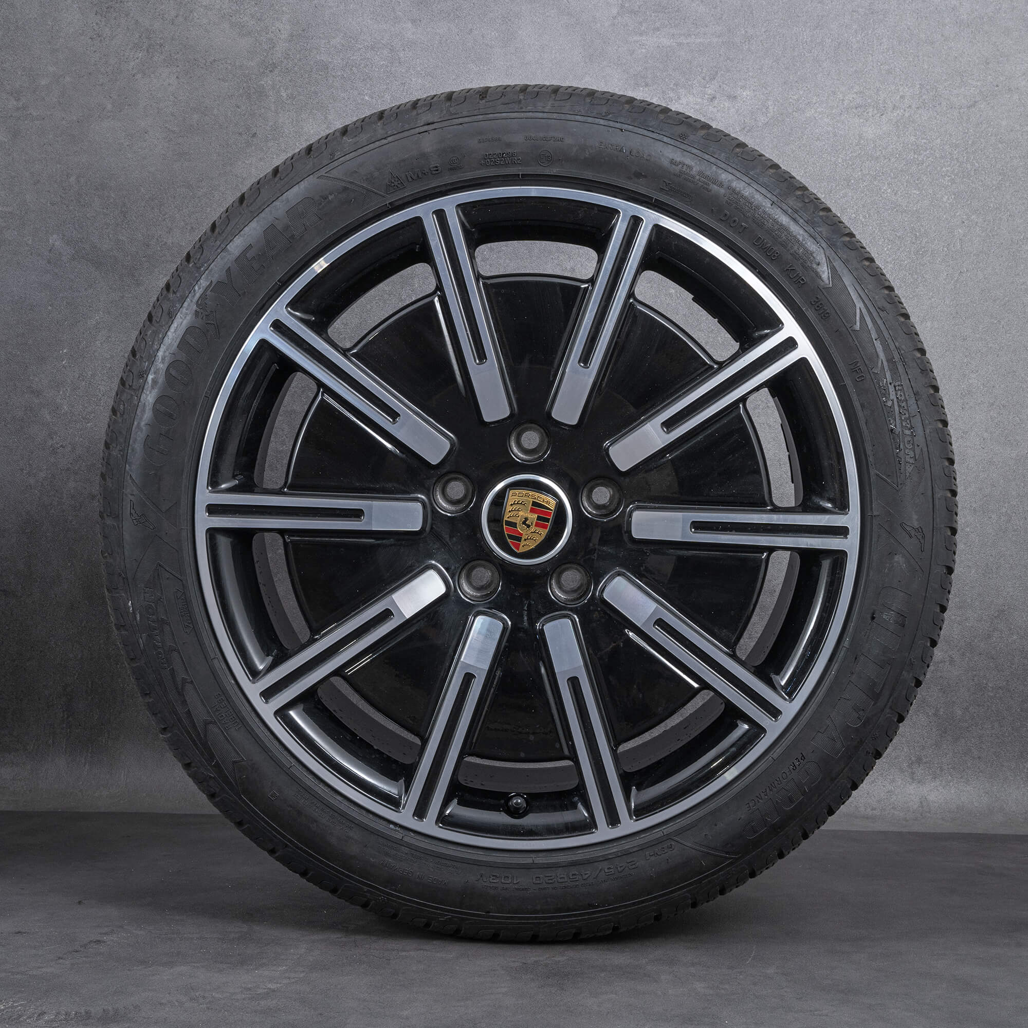 Oryginalne Porsche Taycan 9J1 (2019 - 2024) Koła zimowe 20 cali Felgi 9J1601025E 9J1601025F Aero czarne Polerowane