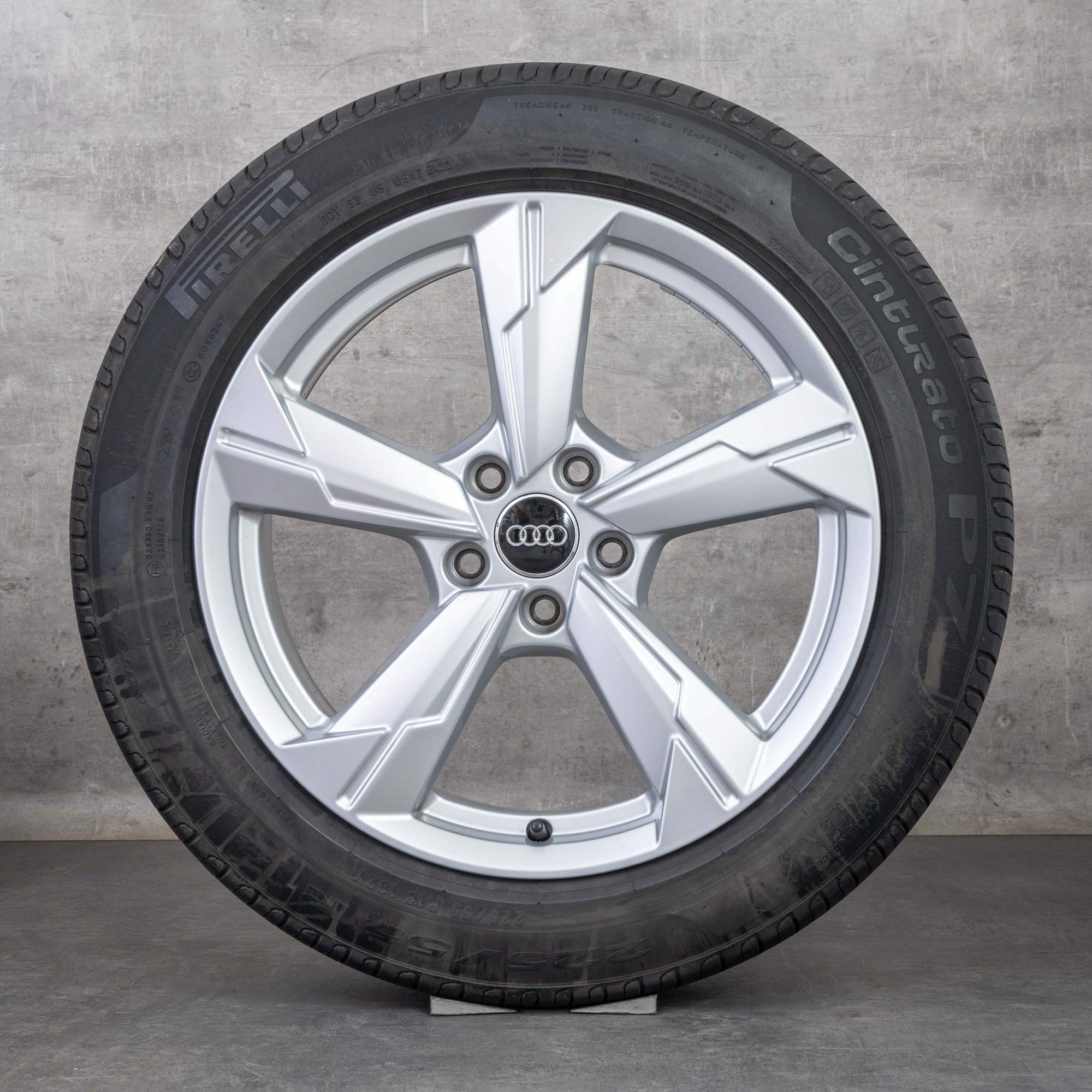 Alkuperäiset Audi A6 S6 vanteet 18 tuuman 4K C8 kesäpyörät 4K0601025D hopea