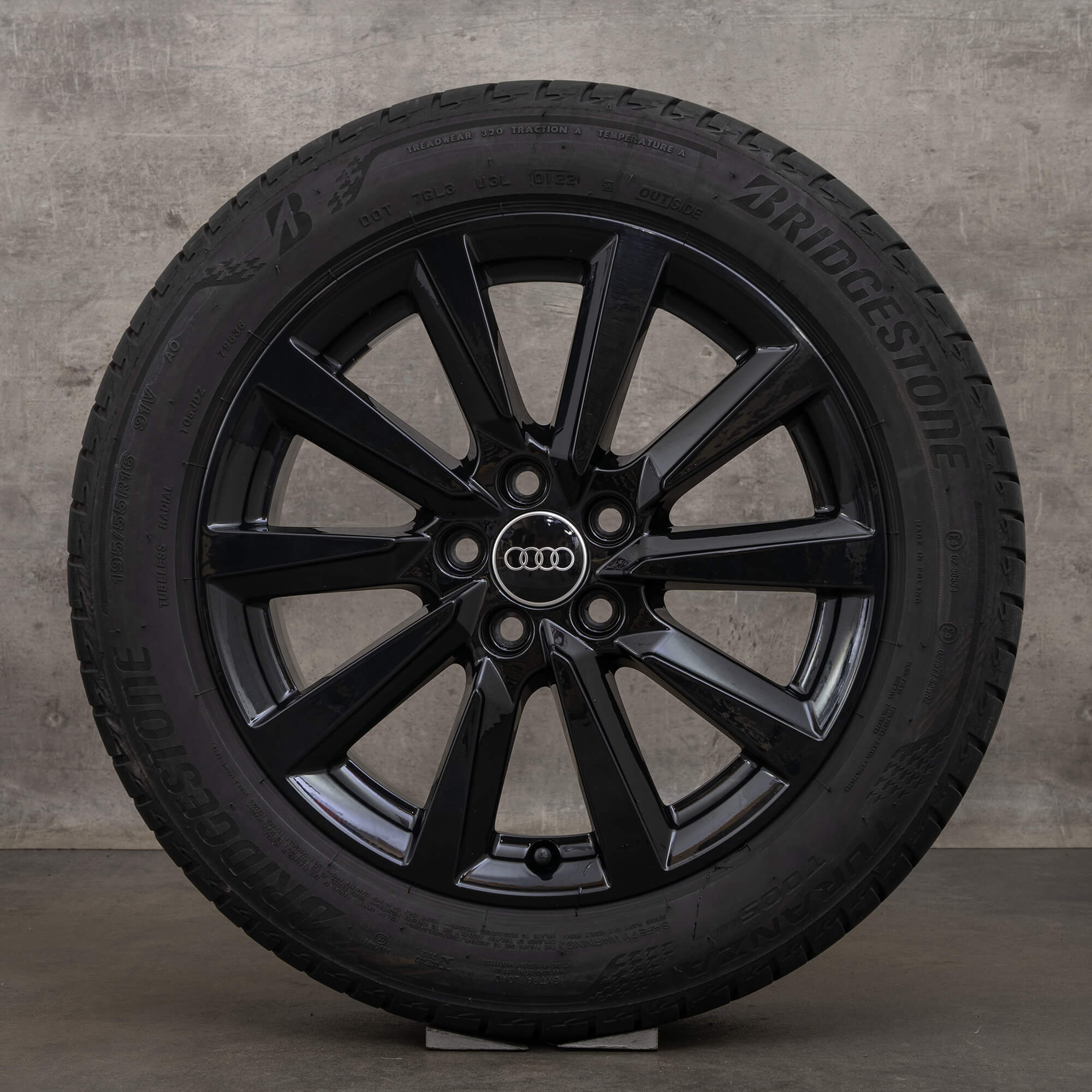Jantes Audi A1 originais rodas de inverno GB 16 polegadas 82A601025C preto brilhante