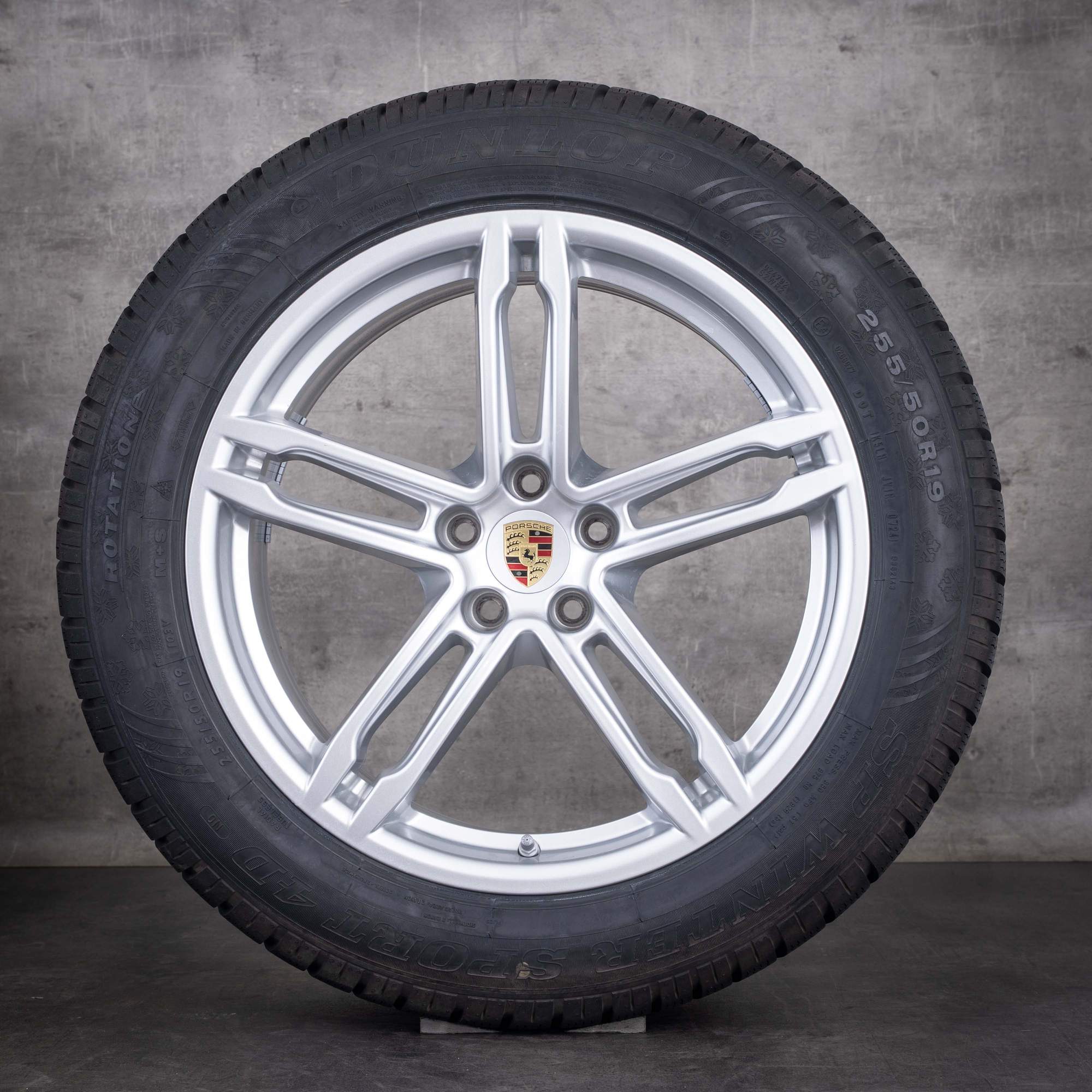 Pneumatiques hiver d'origine Porsche Macan 19 pouces II III, référence 95B044650A, argent brillant