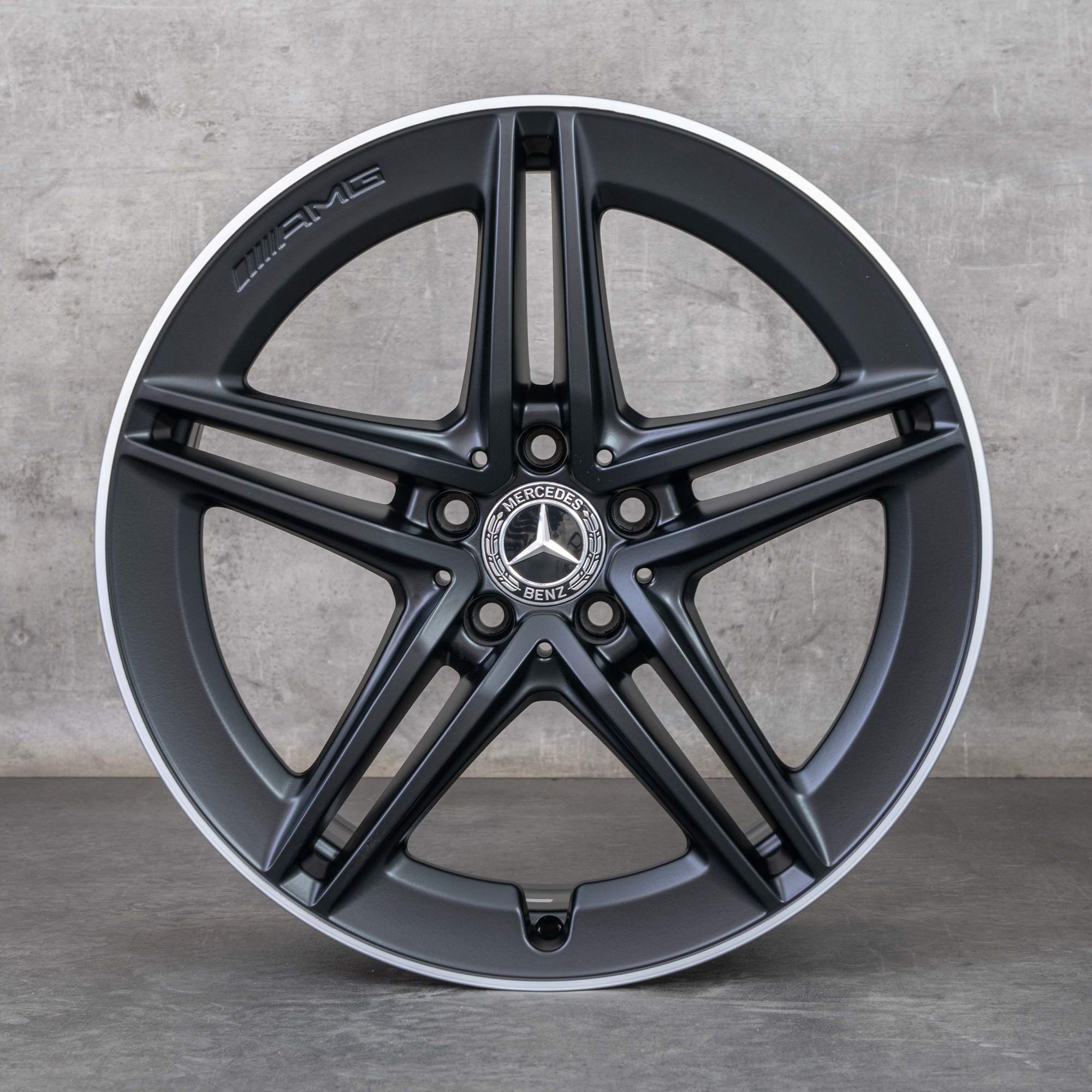 Oryginalał Mercedes Benz Klasa A 45 CLA AMG felgi 19 cali W177 X118 C118 koła letnie A1774012300 czarny mat polerowane NOWOŚĆ