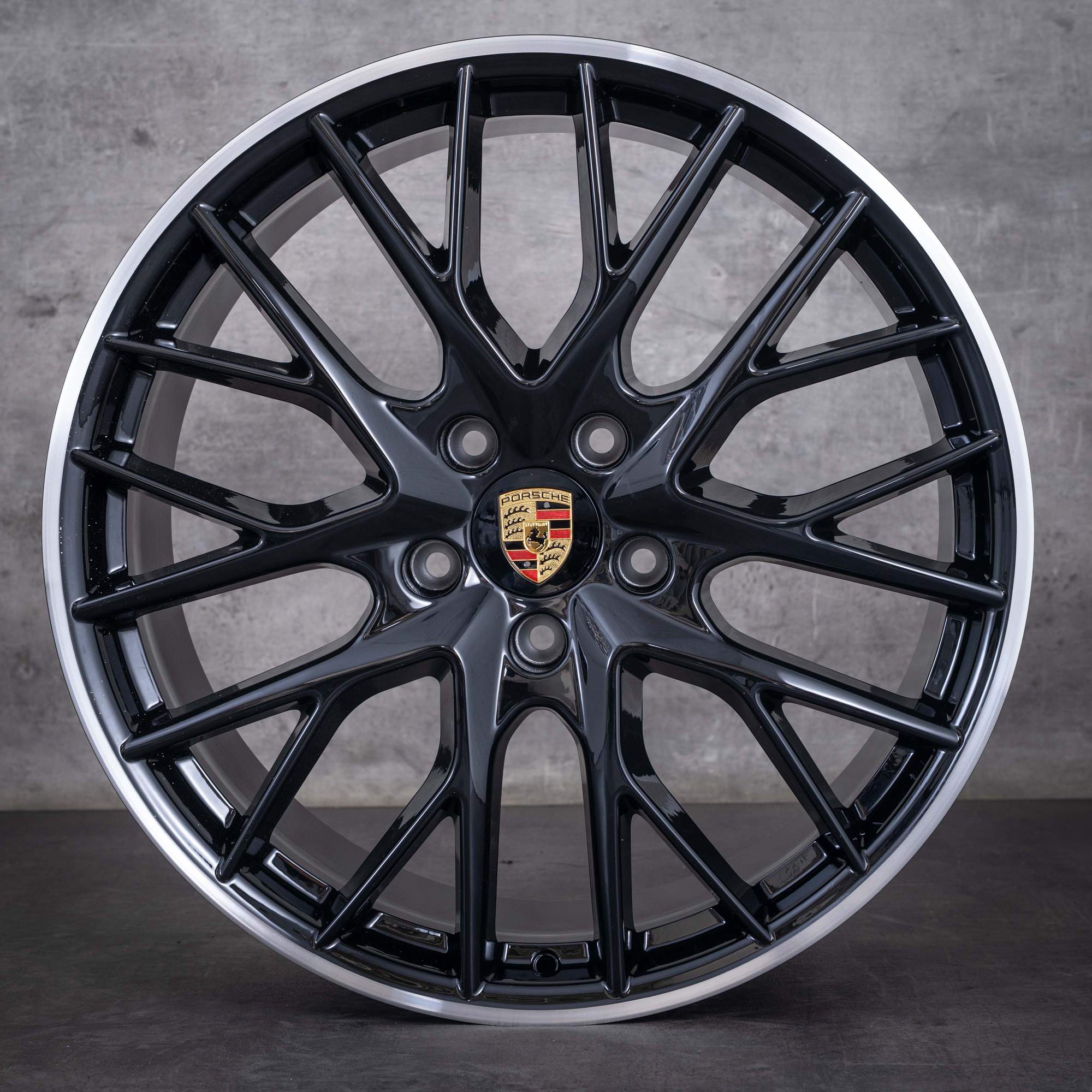 Originale Porsche Panamera vinterhjul 21 tommer 971 G2-felger 971601025D 971698025A svart kant frontpolert NYE - hjul 1 av 4