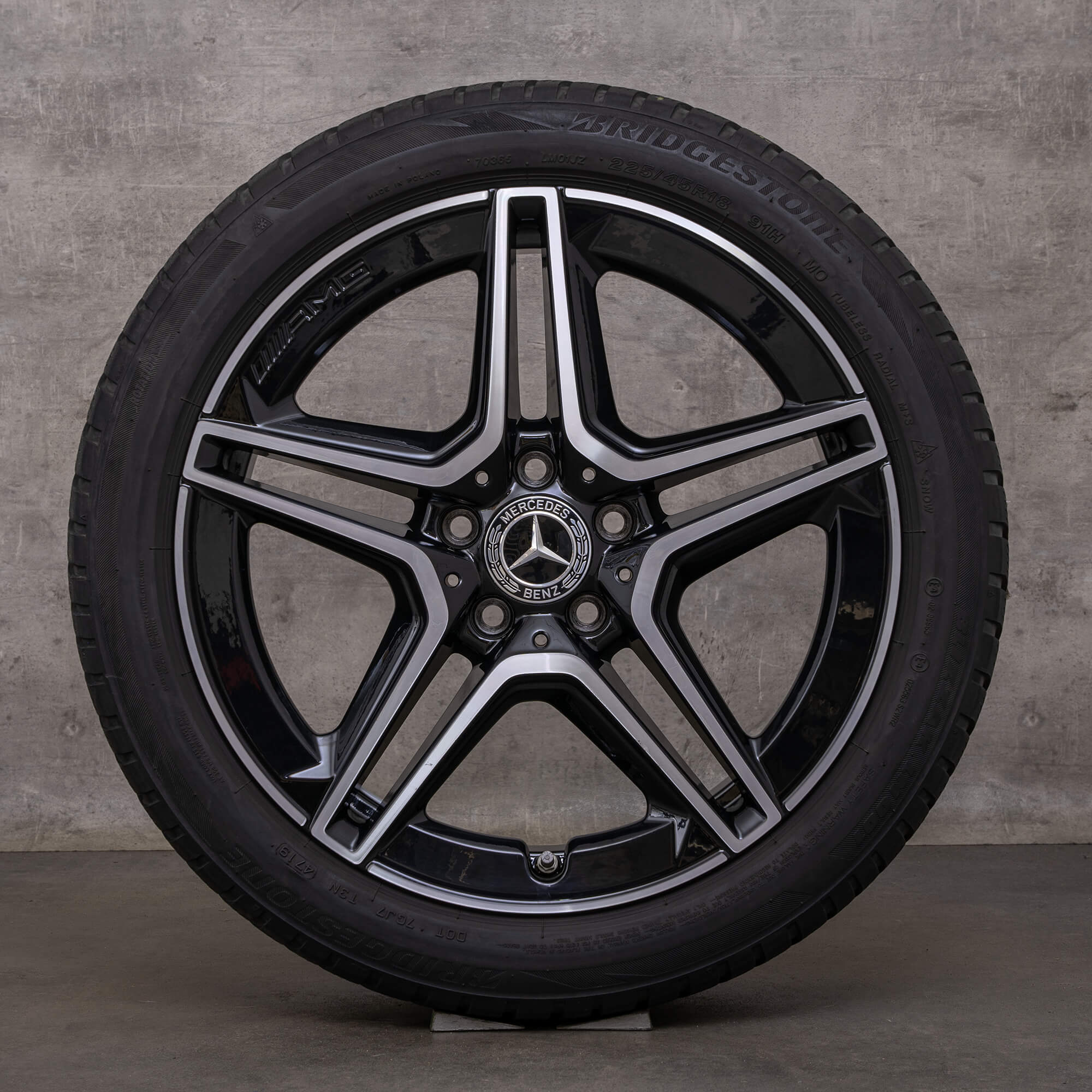 Original AMG Mercedes Benz A B Class CLA roues d'hiver complètes 18 pouces W177 V177 W247 X118 C118 jantes A1774011500 noir brillant