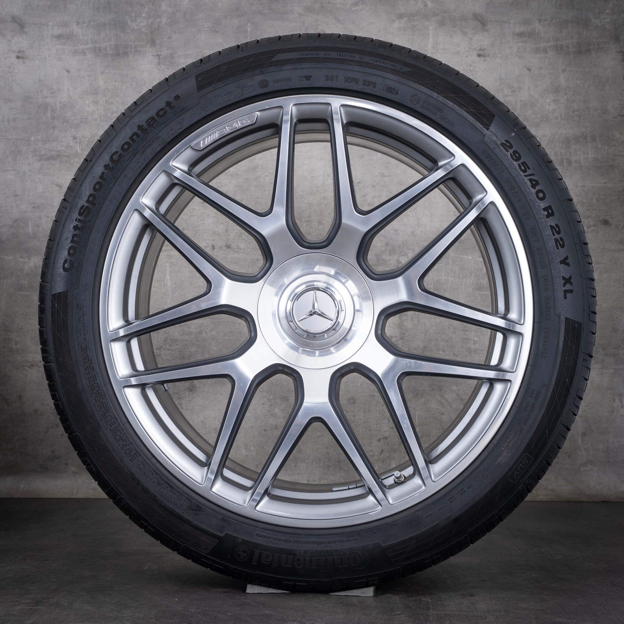 Oryginalne felgi Mercedes Benz Klasa G G63 AMG 22 cale W465 W463A koła letnie A4634012000 himalaya grey Polerowane