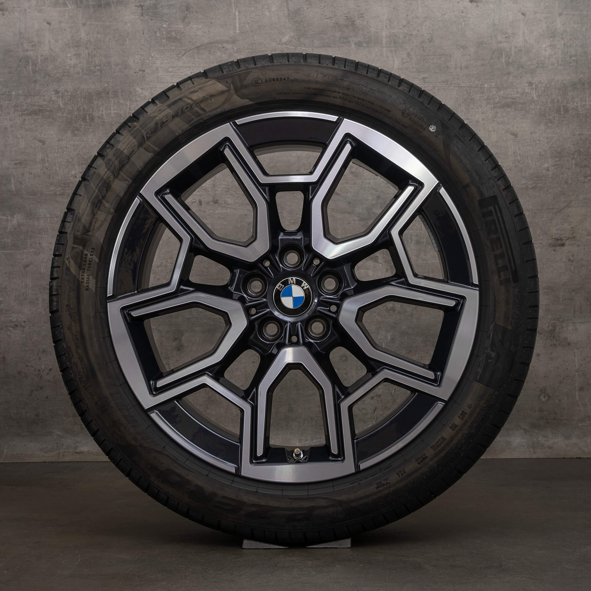 Original BMW X1 iX1 X2 sommerhjul 19-tommers U10 U11 felger styling 867 6898041 midnattsgrå blank dreid