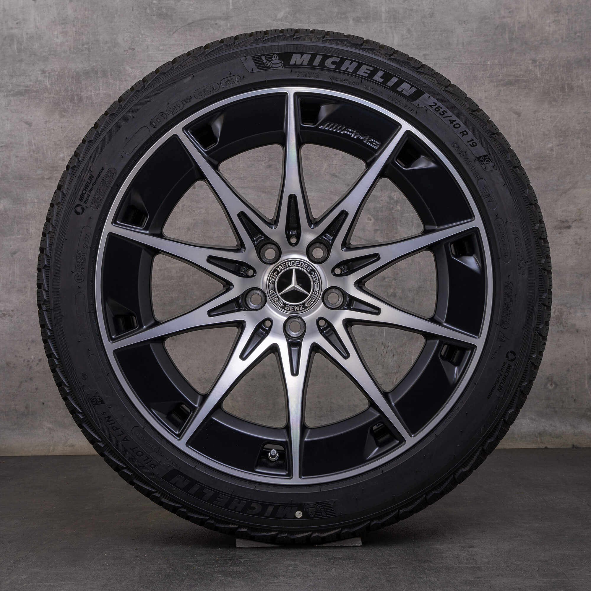 Original Mercedes Benz CLE 53 AMG Winterräder 19 Zoll C236 A236 Felgen A2364012700 A2364012800 schwarz matt glanzgedreht NEU