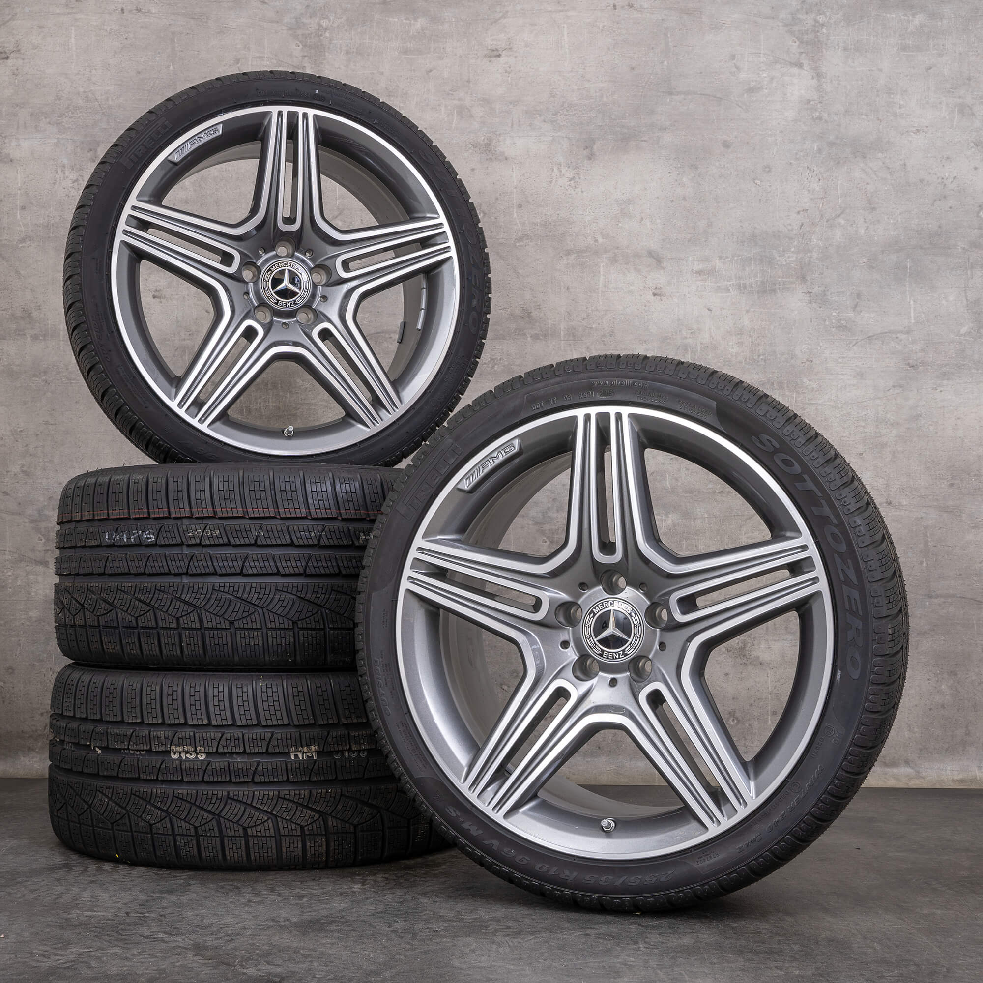 Originali Mercedes Benz SL 63 & 65 AMG cerchi con gomme invernali da 19 pollici R231 W231 auto A2314010000 A2314011902 grigio himalaya lucido tornito