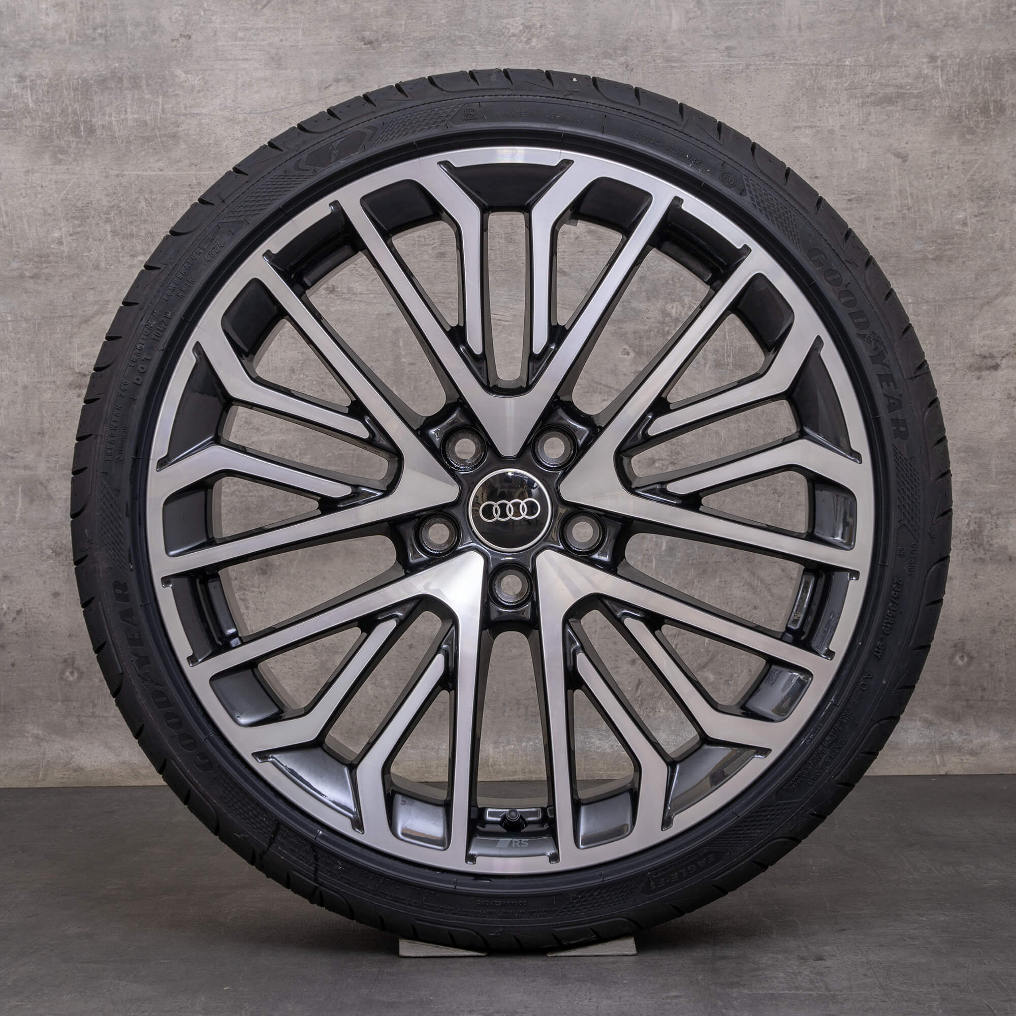 OEM Audi A3 S3 RS3 rims 19 inch 8V 8Y summer wheels 8Y0601025DC titanium high gloss NEW